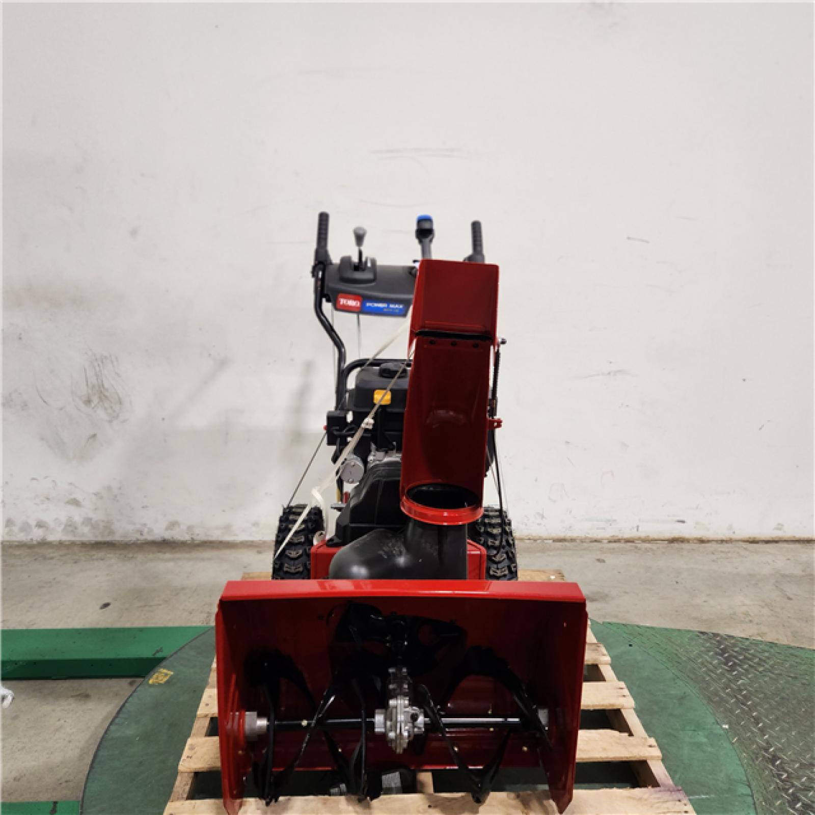 Dallas Location - As-Is Toro Power Max 824 OE 24 in. 252cc Gas Snow Blower