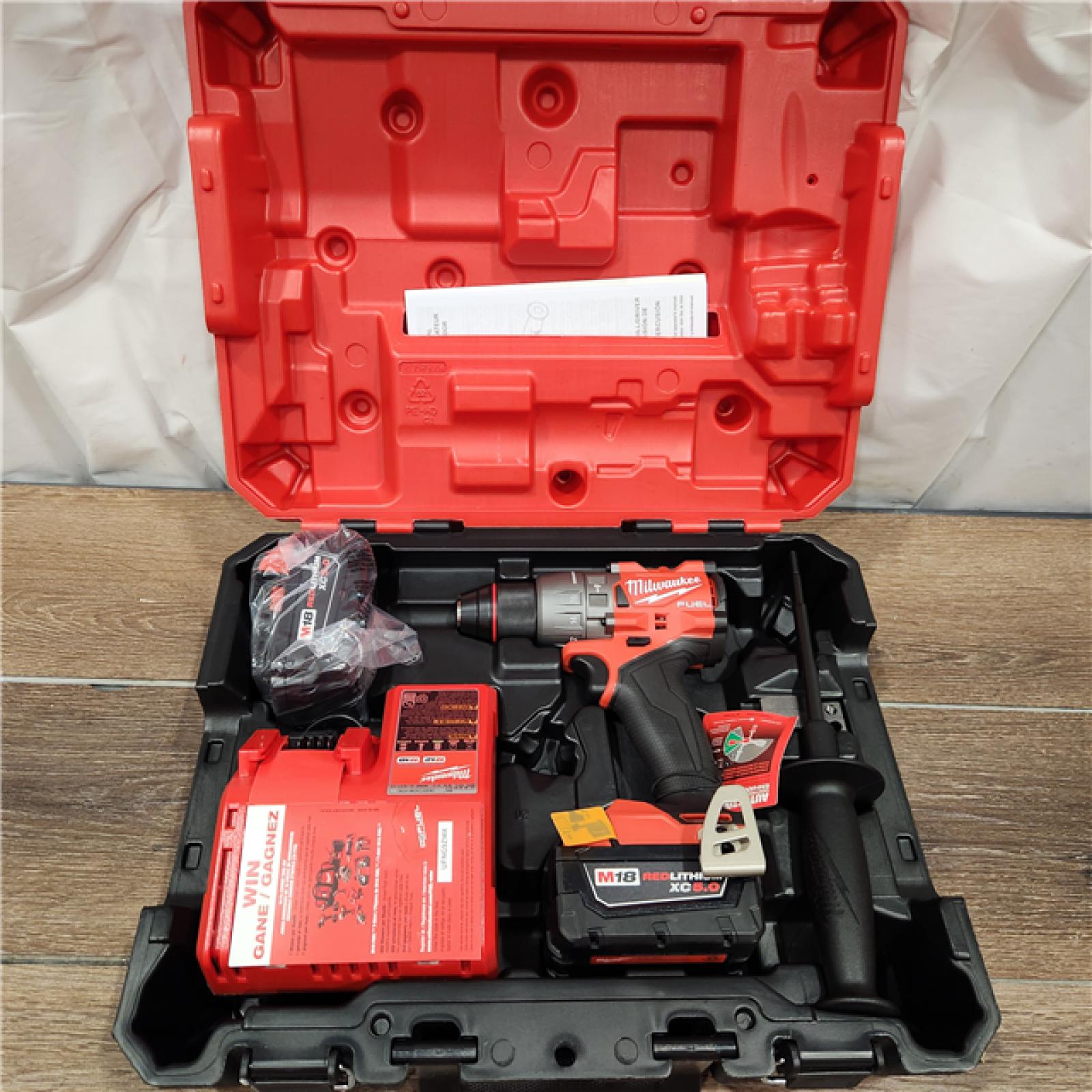 AS-IS Milwaukee 2904-22 Hammer Drill Driver Kit with Batteries  Charger & Tool Case  Red