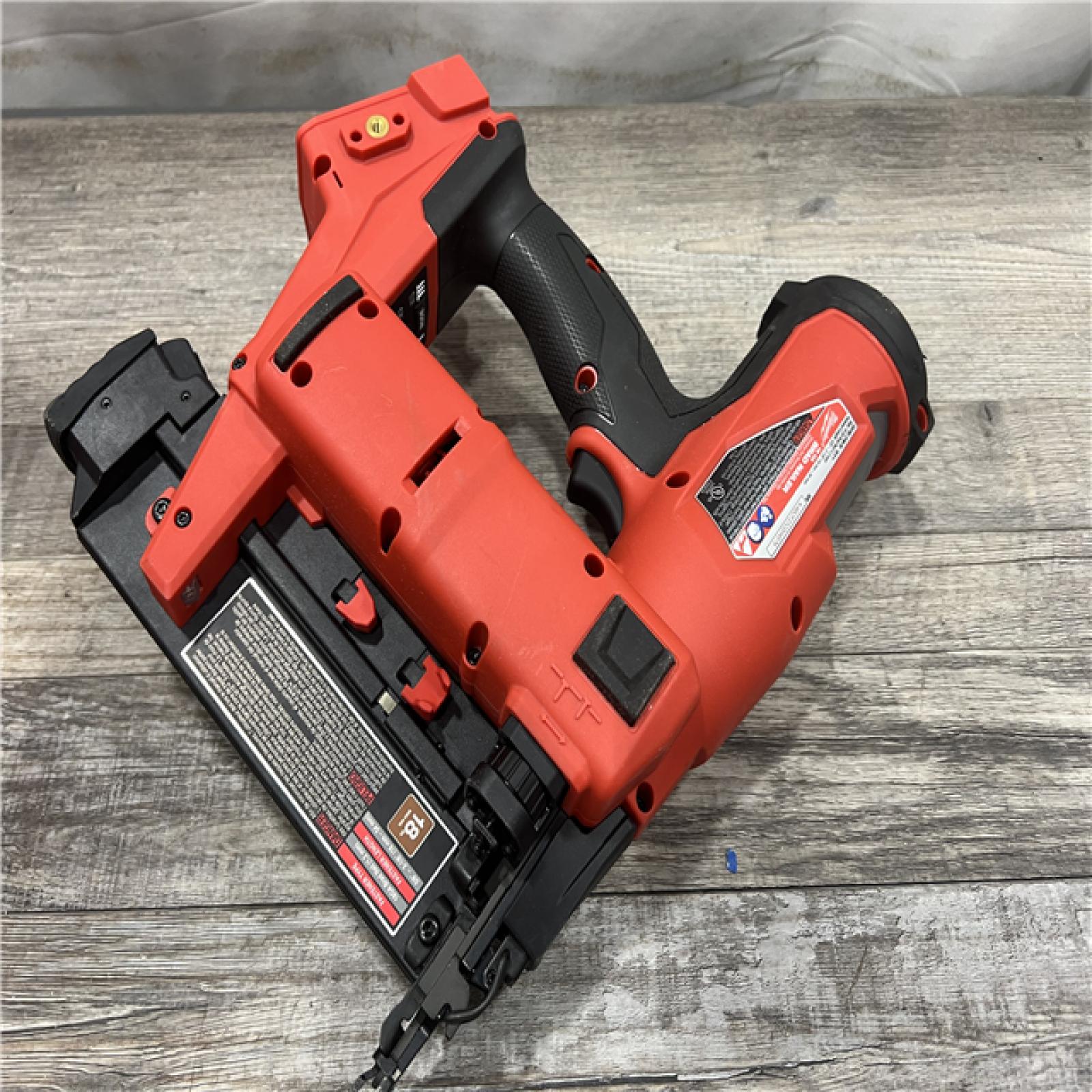 AS-IS Milwaukee M18 Fuel 18V Brushless 18-Gauge Brad Nailer 2746-20 (Bare Tool)