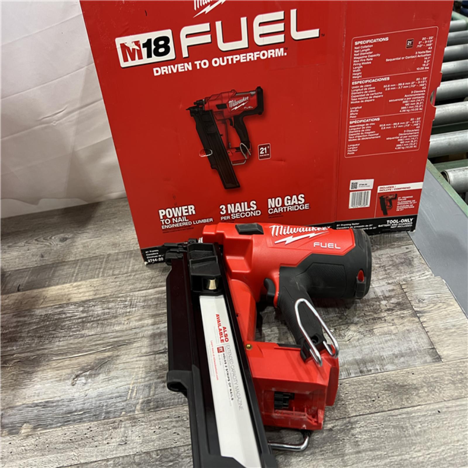 AS-IS Milwaukee 2744-20 M18 FUEL 21-Degree Cordless Framing Nailer (Tool Only)