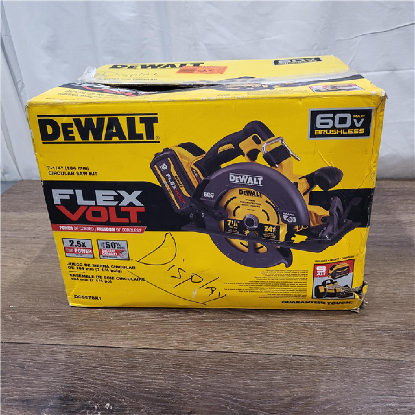 AS-IS DEWALT FLEXVOLT 60V MAX Brushless 7-1/4 Cordless Circular Saw with Brake Kit