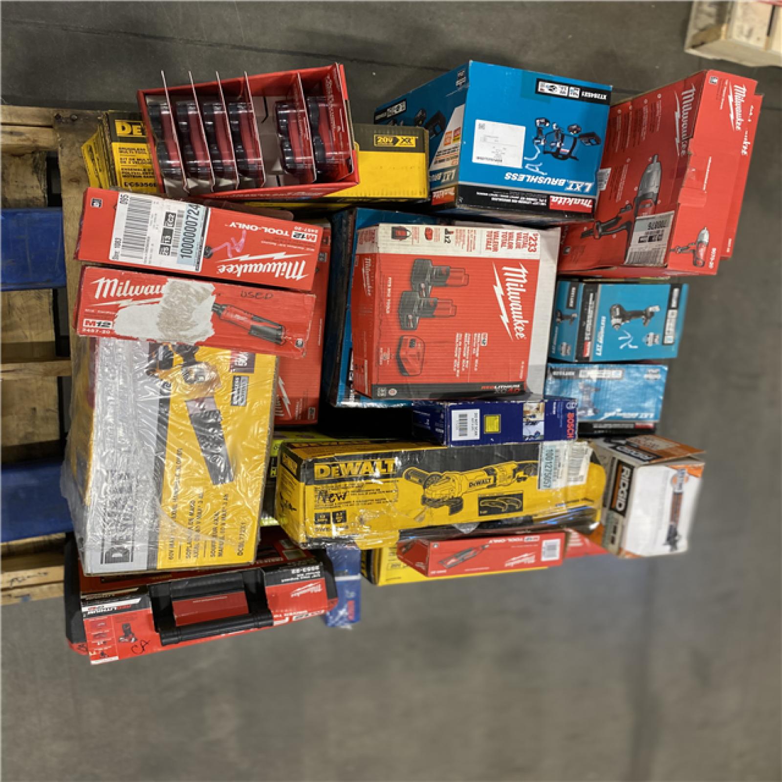 DALLAS LOCATION -AS- IS  TOOL PALLET