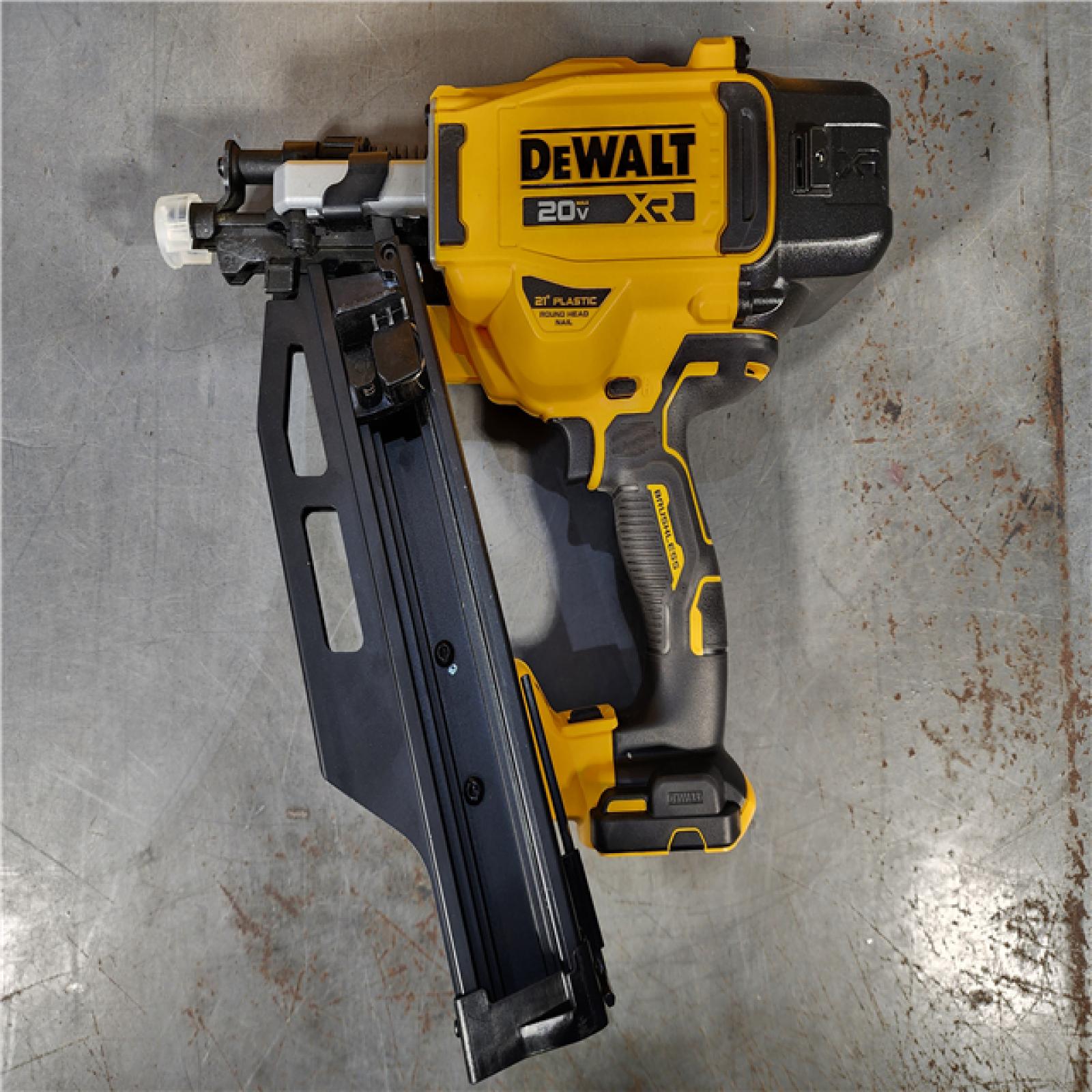 HOUSTON LOCATION - AS-IS (APPEARS LIKE NEW) DEWALT 20-Volt 21Â° Cordless Framing Nailer (Tool-Only)