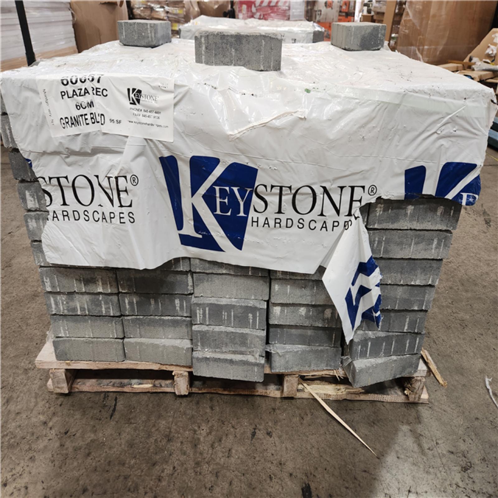 Phoenix Location Pavestone (Brand Rating: 4.2/5) Plaza 8.27 in. L x 5.51 in. W x 2.36 in. H Rectangle Granite Blend Concrete Paver (303-Pieces/96 sq. ft./Pallet)