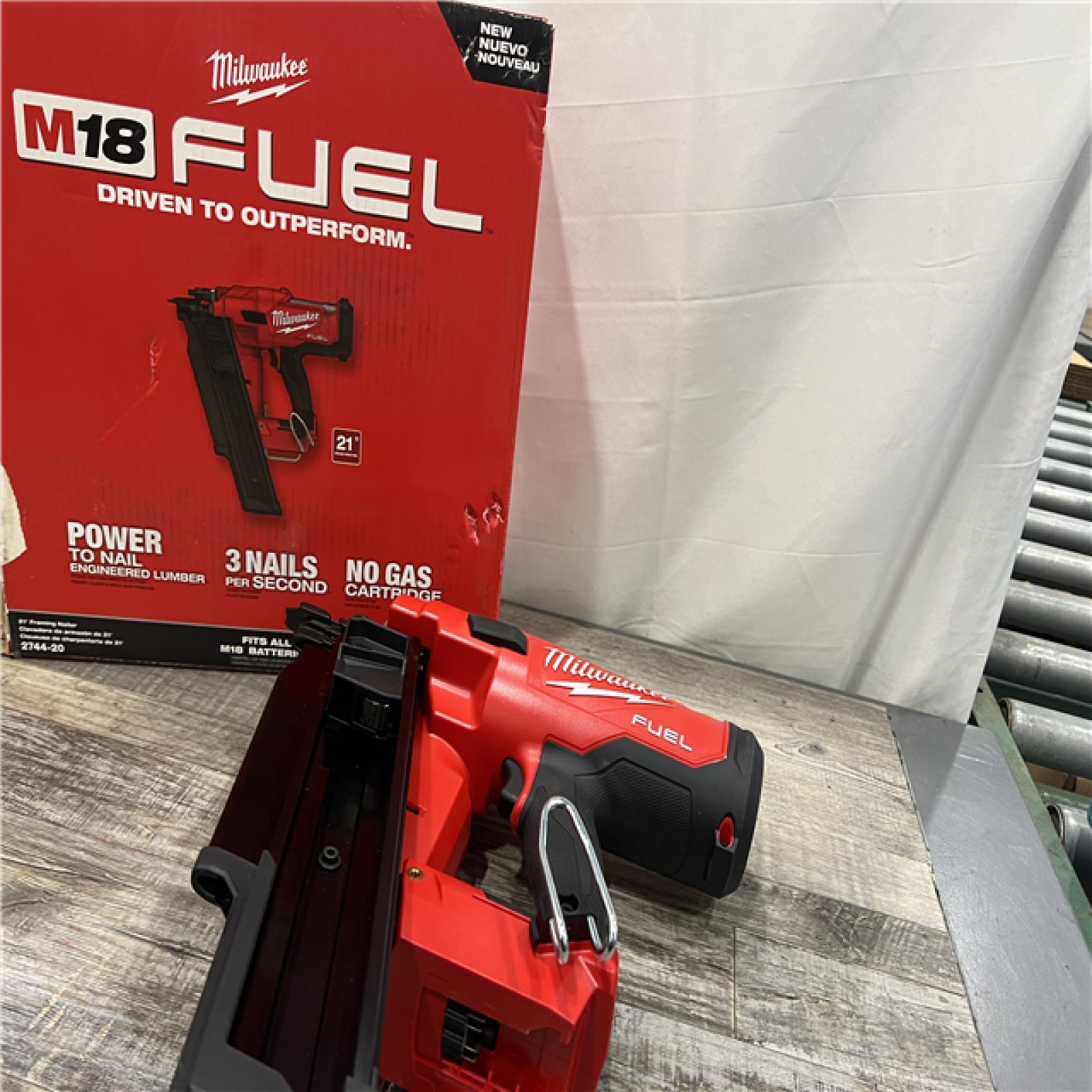 AS-IS Milwaukee 2744-20 M18 FUEL 21-Degree Cordless Framing Nailer (Tool Only)