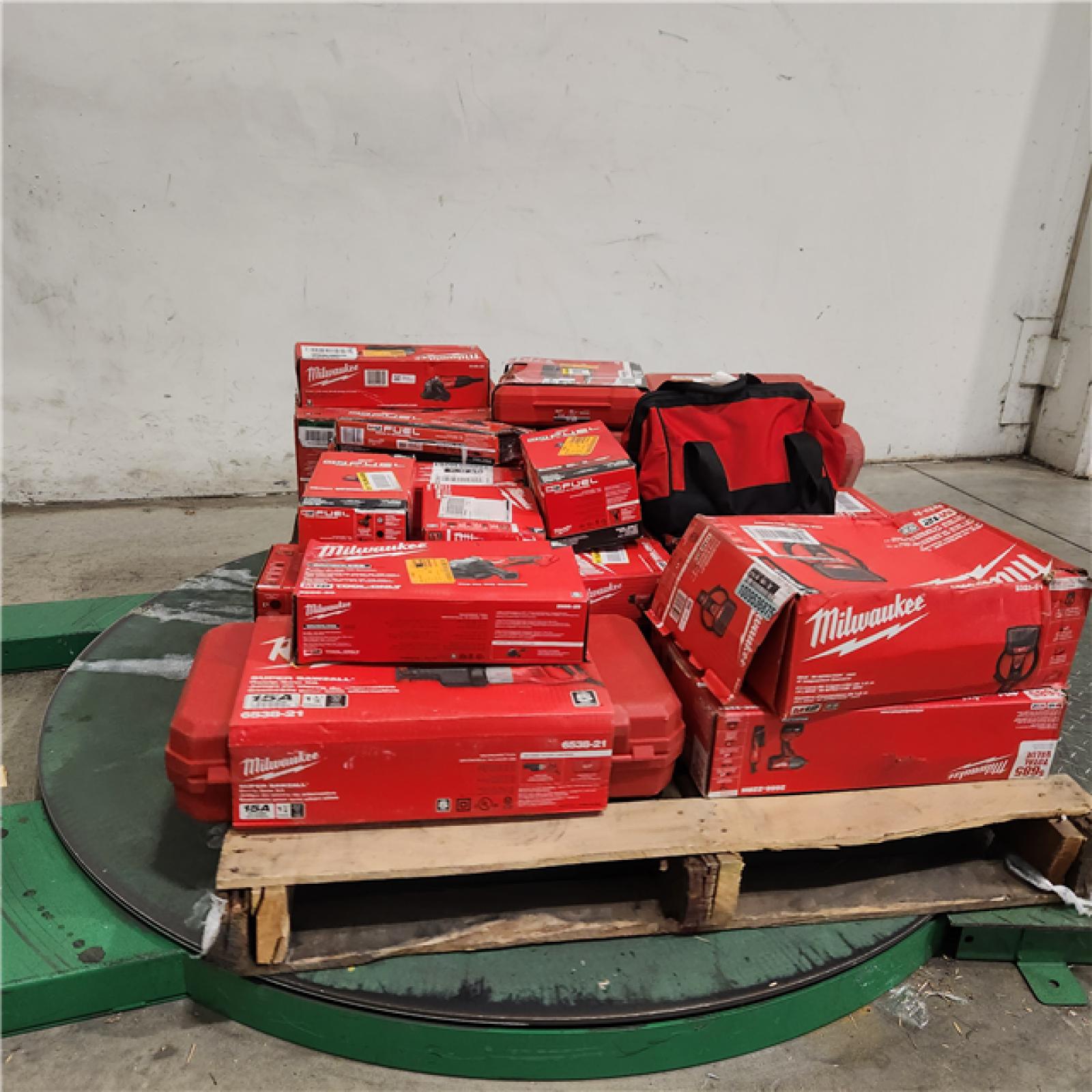 Dallas Location - As-Is MILWAUKEE Tool Pallet