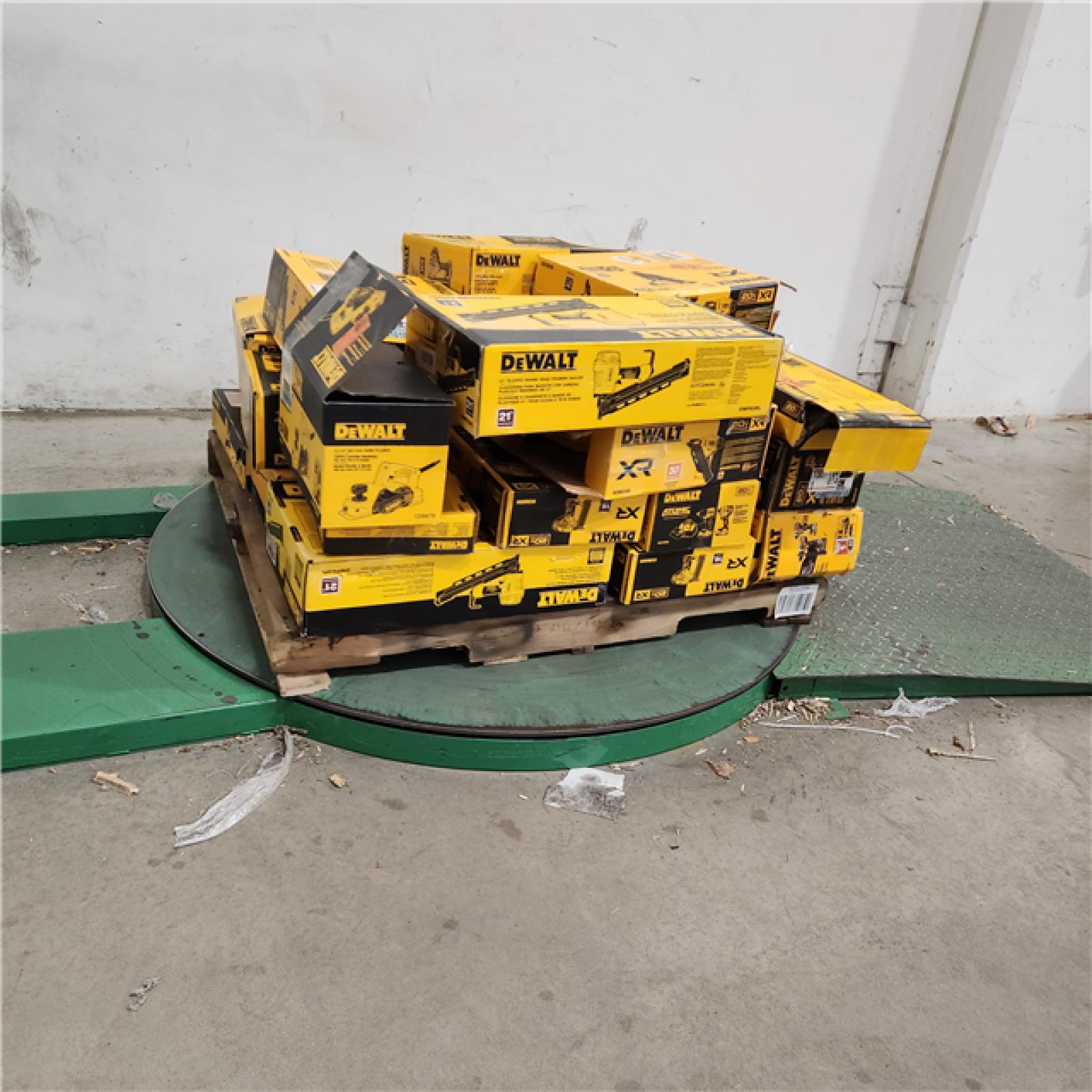 Dallas Location - As-Is DEWALT Tool Pallet