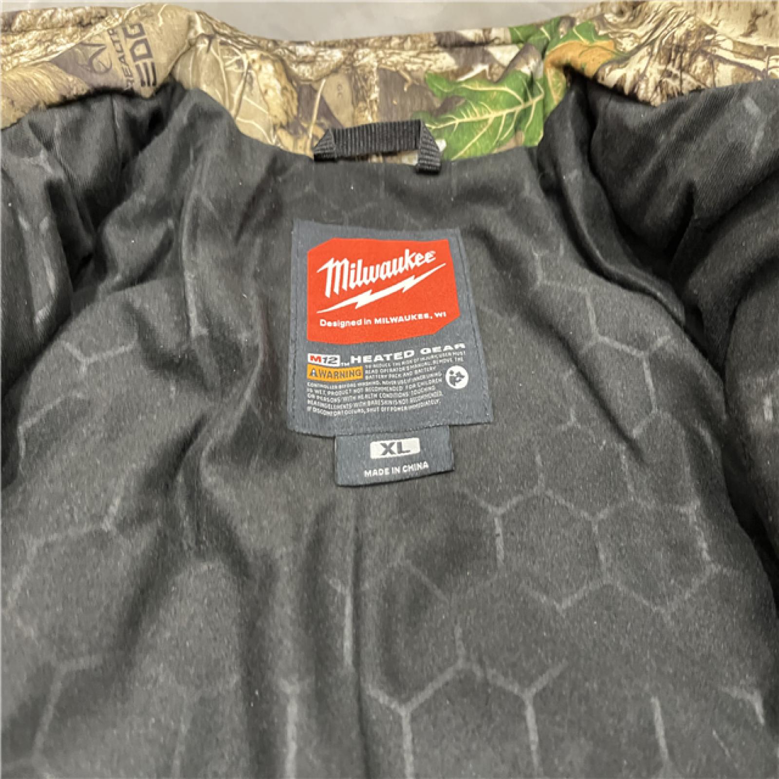 AS-ISMen's X-Large M12 12-Volt Lithium-Ion Cordless Quiet Shell Camo Heated Jacket with (1) 3.0 Ah Battery and Charger