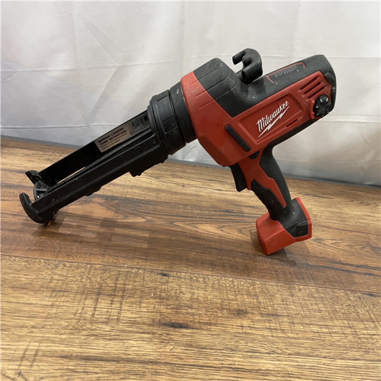 AS-IS Milwaukee M18 18-Volt Lithium-Ion Cordless 10 oz. Caulk and Adhesive Gun (Tool-Only)