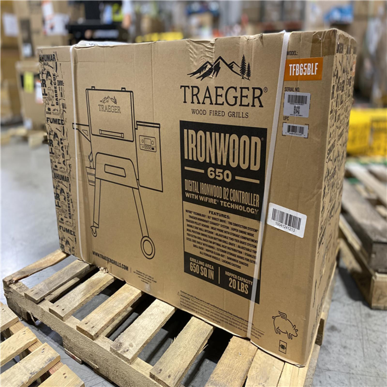 DALLAS LOCATION - Traeger Ironwood 650 Wifi Pellet Grill and Smoker in Black