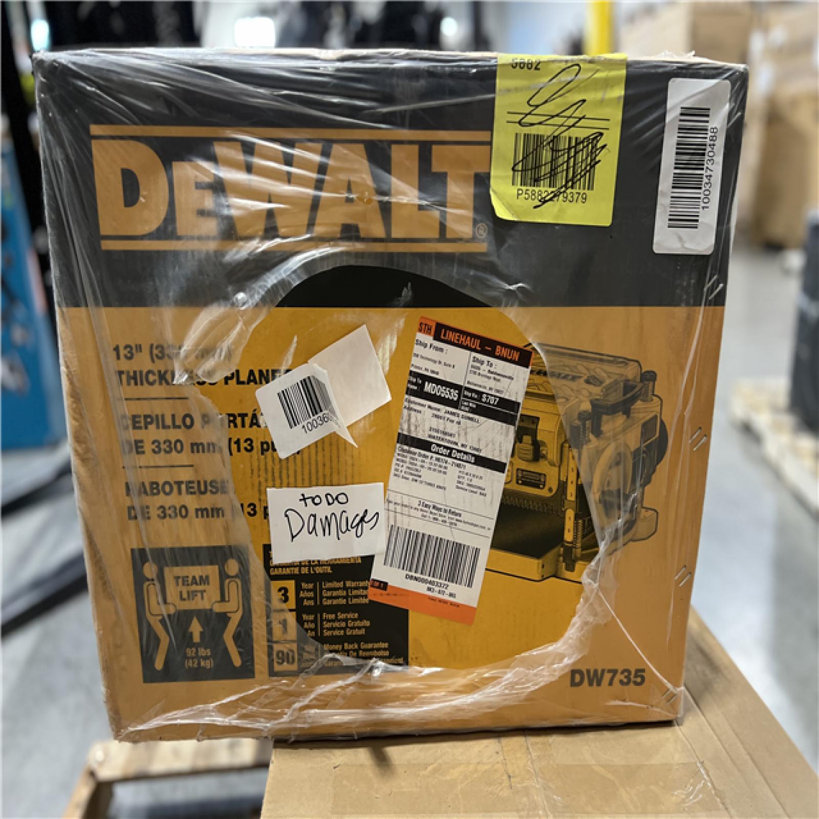 DALLAS LOCATION - DEWALT 15 Amp Corded 13 in. Planer