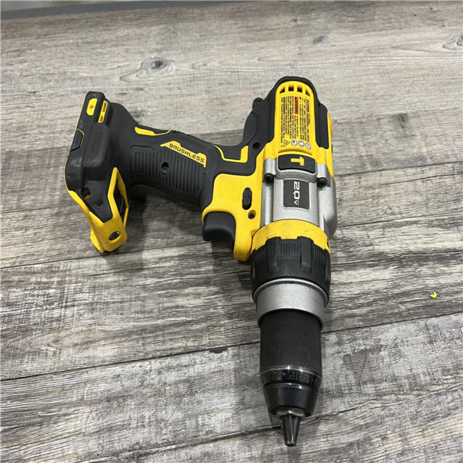 AS-IS Dewalt FLEXVOLT 20 Volt 1/2 in. Brushless Cordless Hammer Drill/Driver Kit (Battery & Charger)