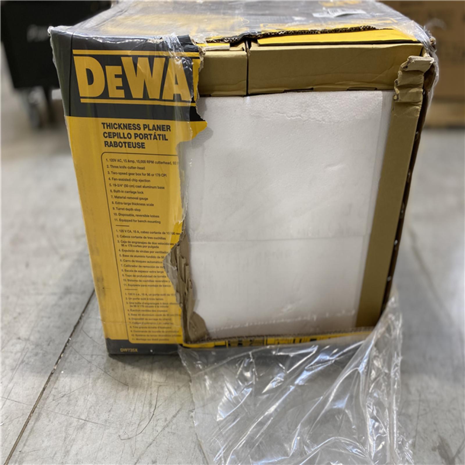 DALLAS LOCATION -   DEWALT 15 Amp Corded 13 in. Heavy-Duty 2-Speed Bench Planer with (3) Knives, In Feed Table and Out Feed Table