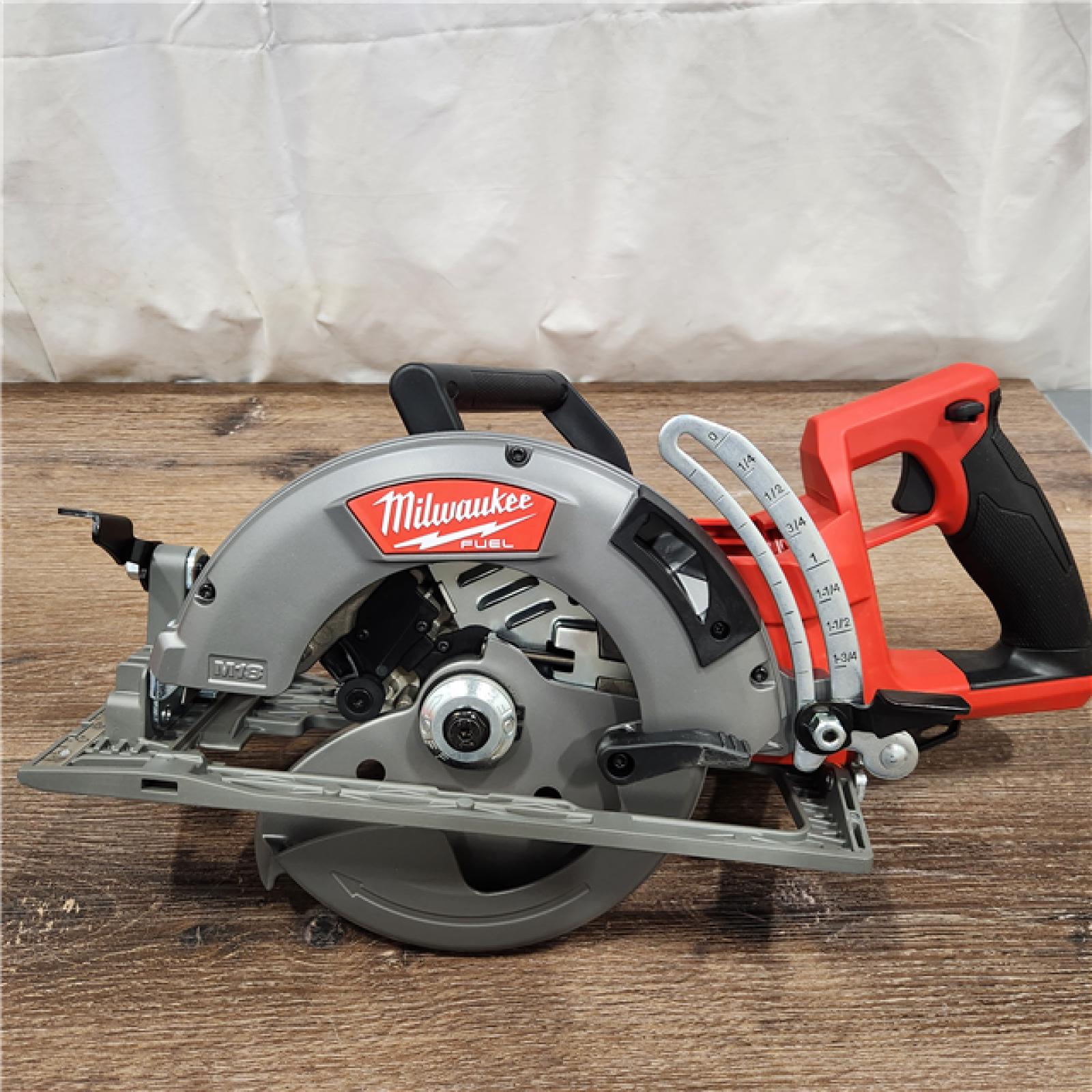 AS-IS Milwaukee 2830-20 Rear Handle Circular Saw M18 FUEL 7-1/4  Cordless Brushless Tool Only