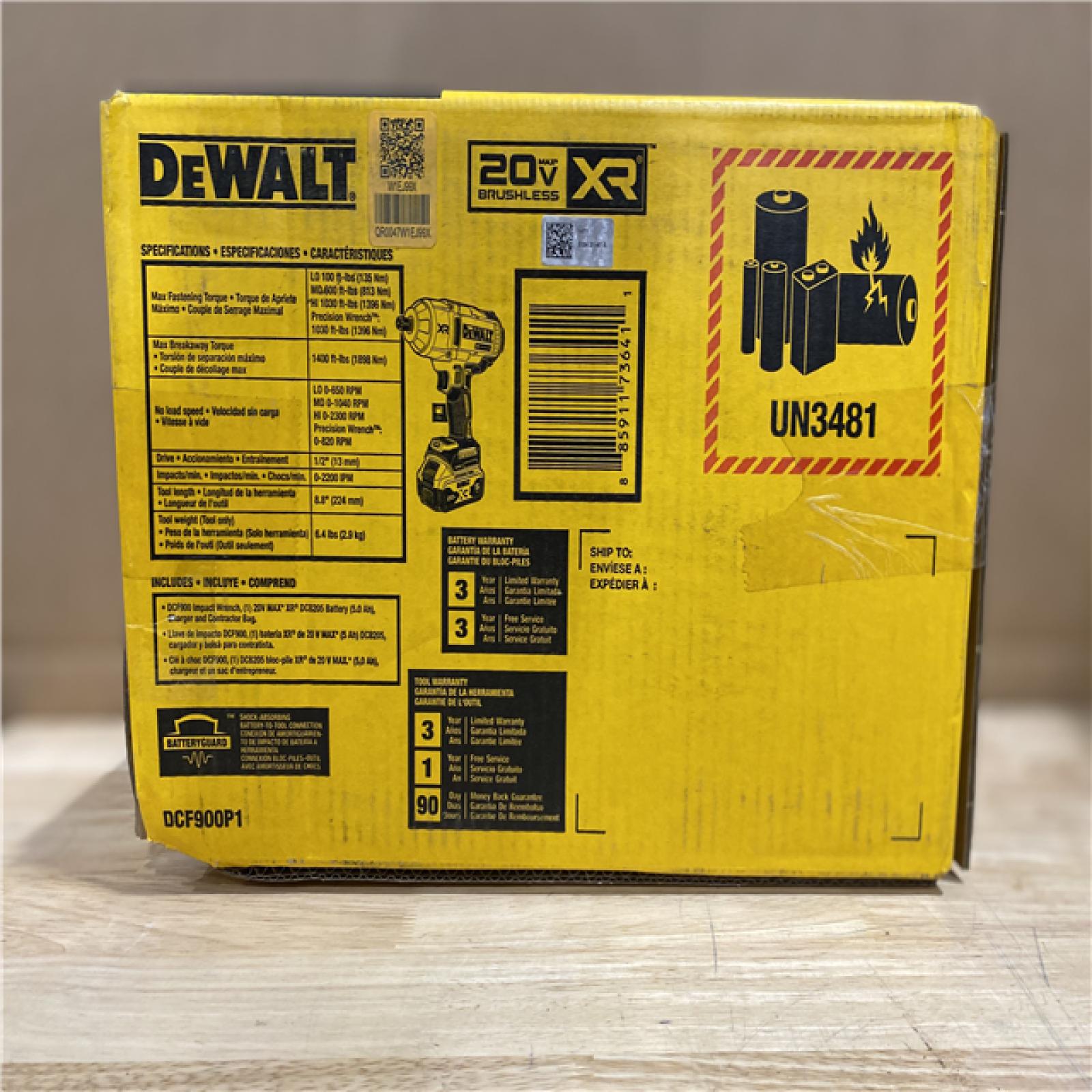 NEW! - DEWALT 20V MAX Lithium-Ion Cordless 1/2 in. Impact Wrench Kit