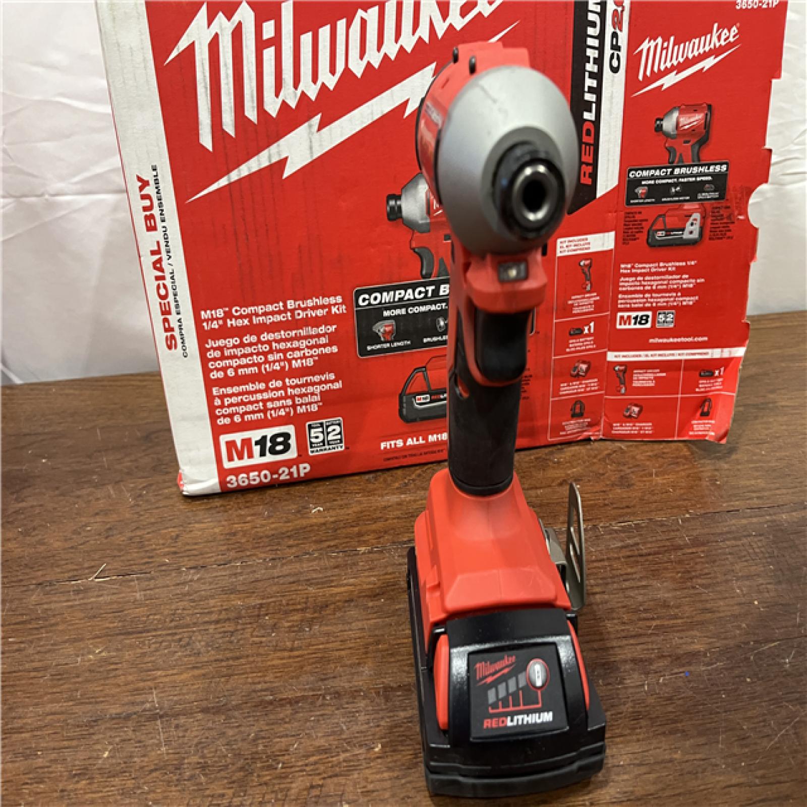 AS-IS Milwaukee M18 Compact Brushless 1/4  Hex Impact Driver Kit