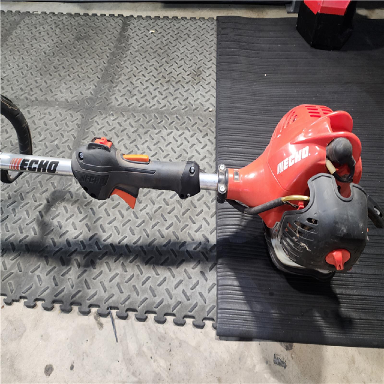 HOUSTON LOCATION - AS-IS 21.2 Cc Gas 2-Stroke Straight Shaft String Trimmer