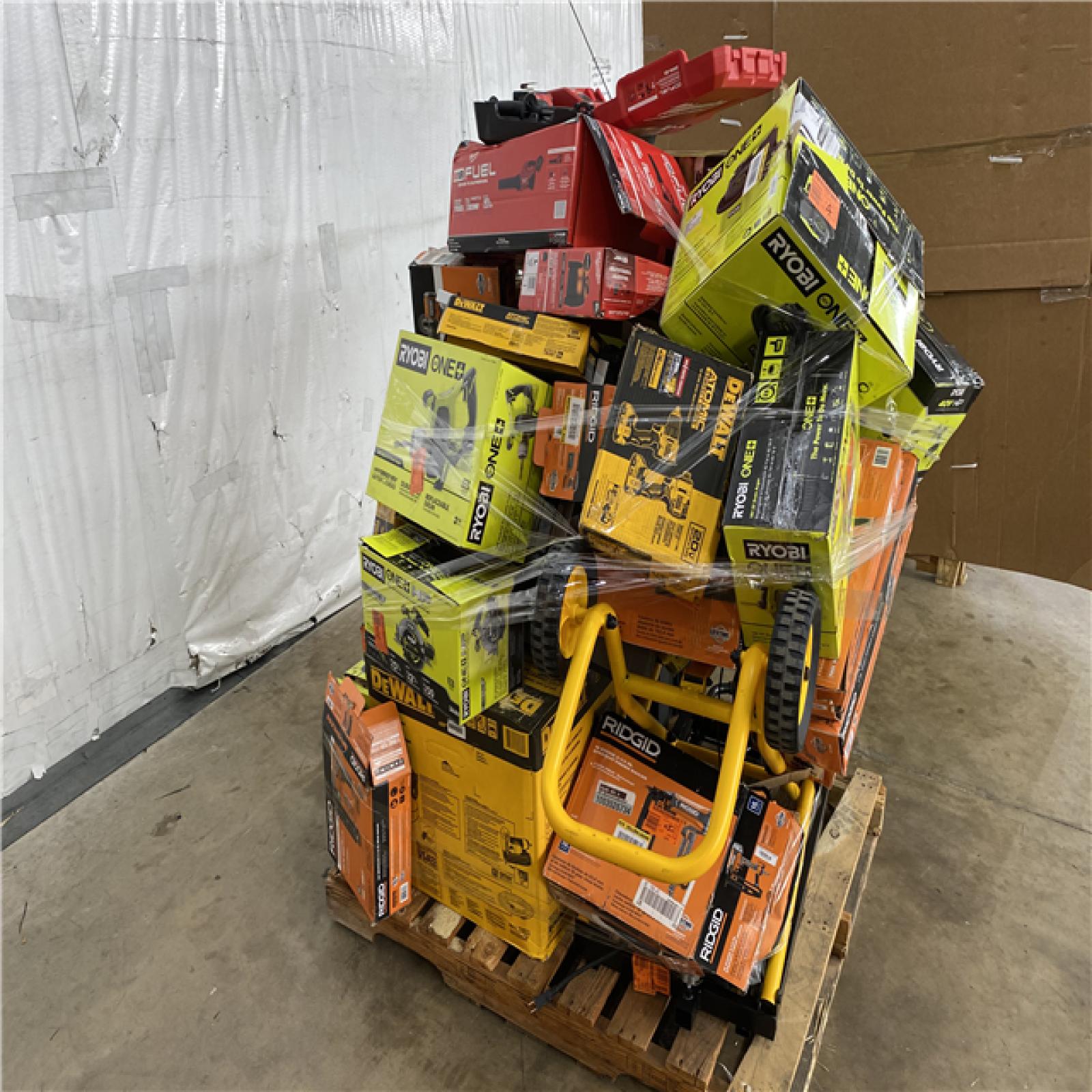 Houston Location AS IS - Tool Pallet