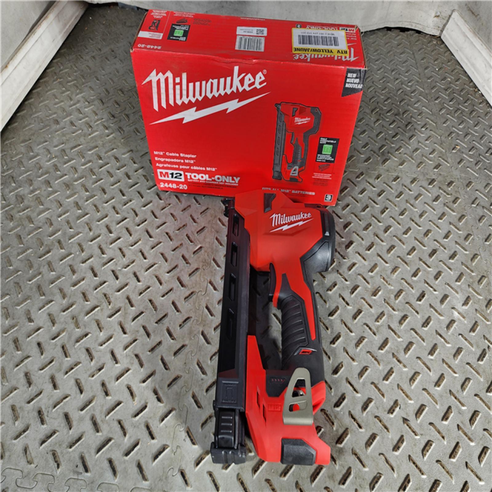 HOUSTON LOCATION - AS-IS Milwaukee M12 Cable Stapler (TOOL ONLY)