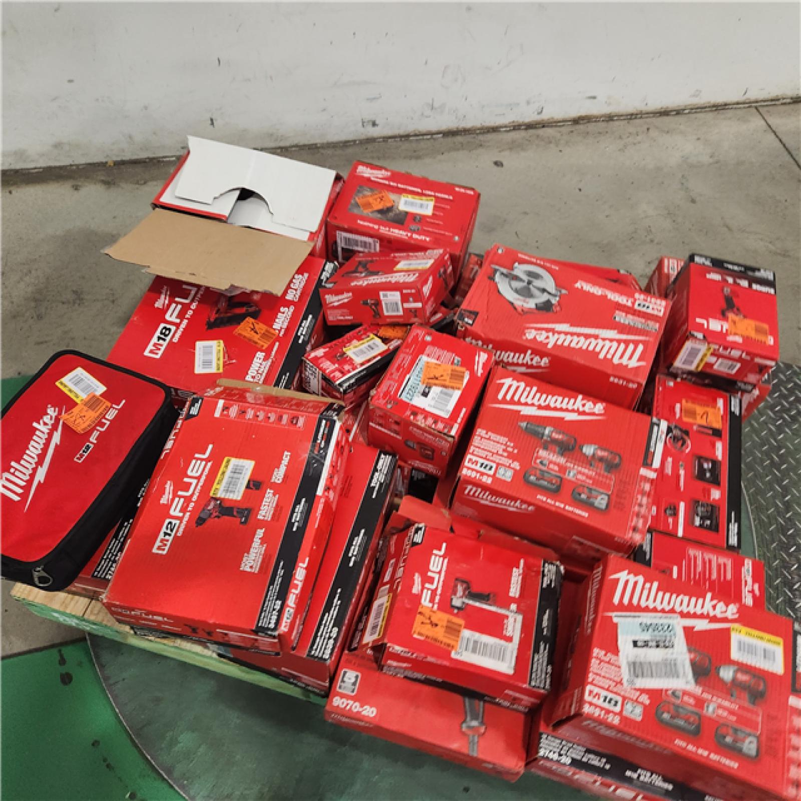 Dallas Location - As-Is MILWAUKEE Tool Pallet