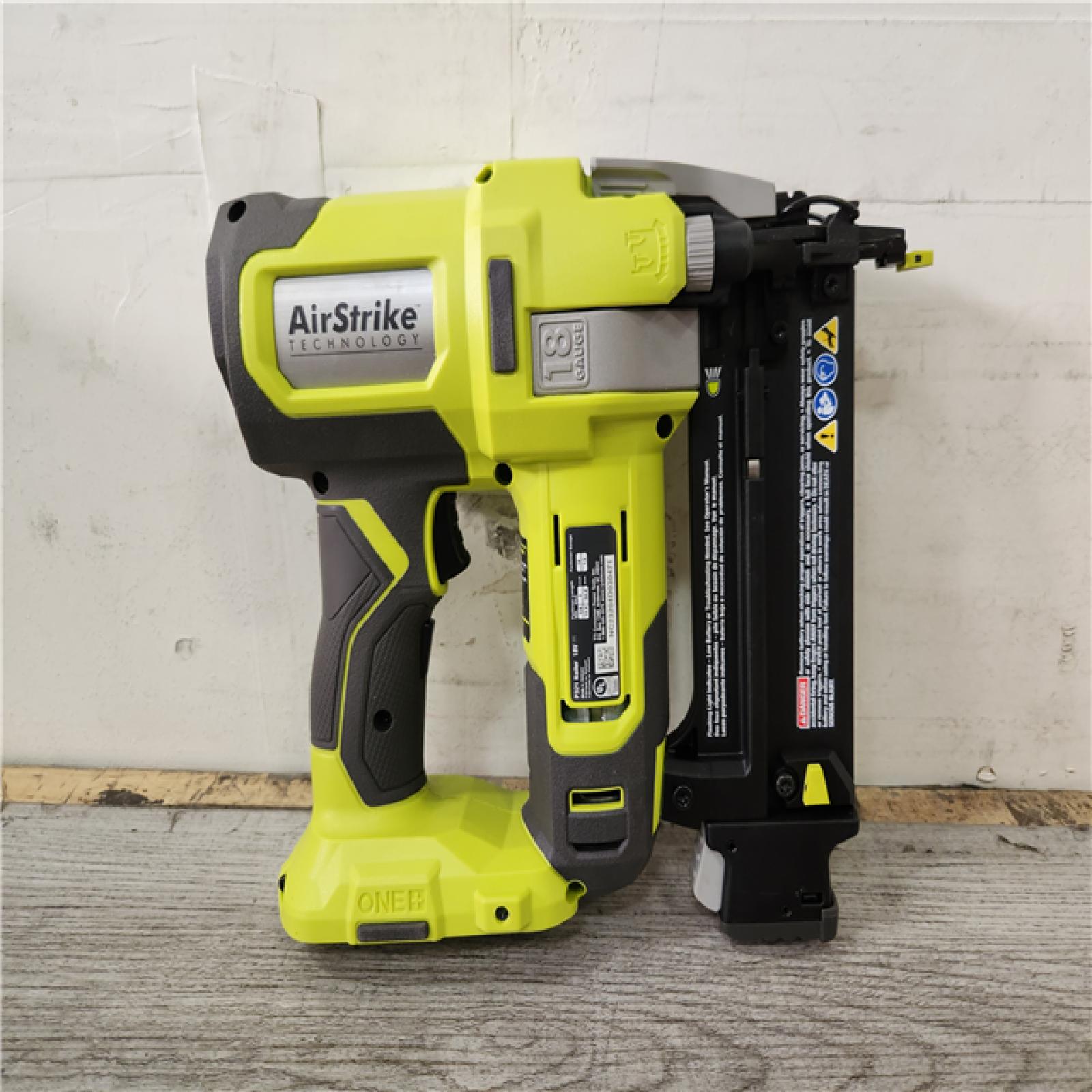 Phoenix Location RYOBI ONE+ 18V 18-Gauge Cordless AirStrike Brad Nailer (Tool Only)