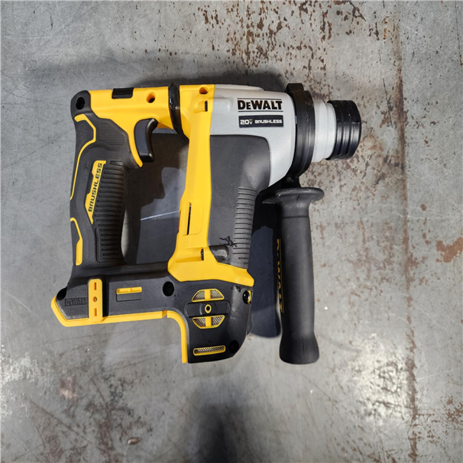 HOUSTON LOCATION - AS-IS (APPEARS LIKE NEW) Dewalt DCH172B MAX Atomic 20V 5/8 Inch Brushless Cordless SDS Plus Rotary Hammer (Tool Only)