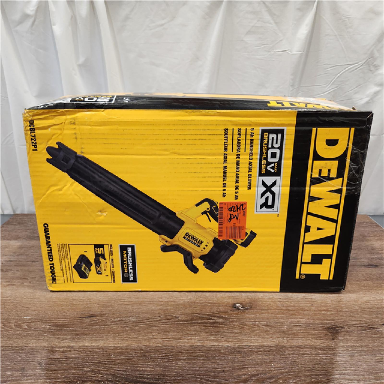 AS-IS DEWALT 20V MAX Brushless Cordless Handheld Axial Leaf Blower Kit