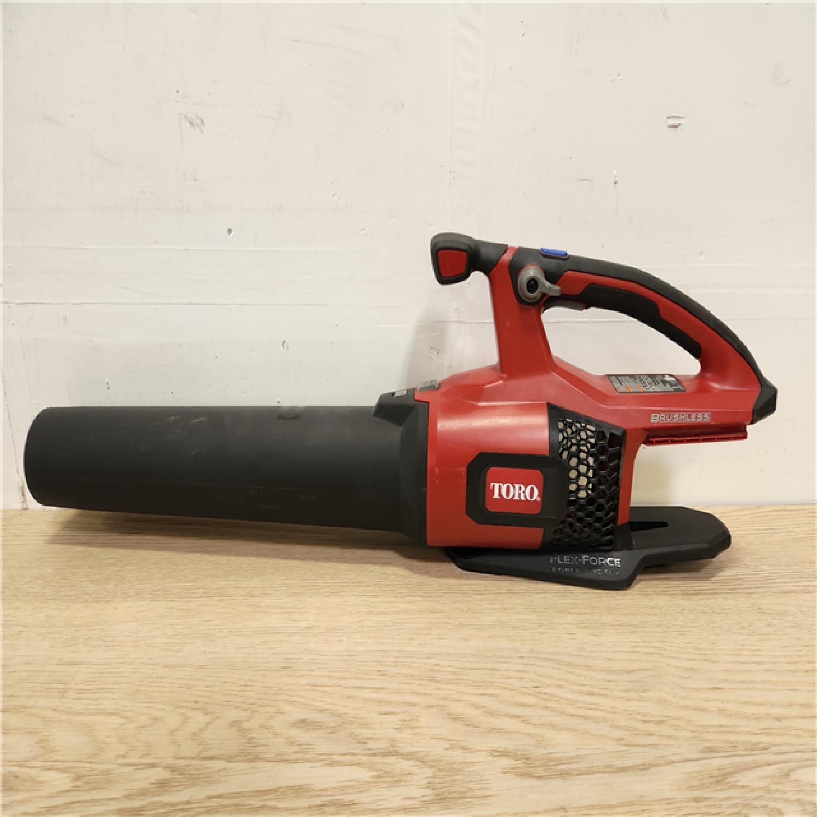 Phoenix Location Toro Flex-Force 60-volt Max 605-CFM 157-MPH Battery Handheld Leaf Blower