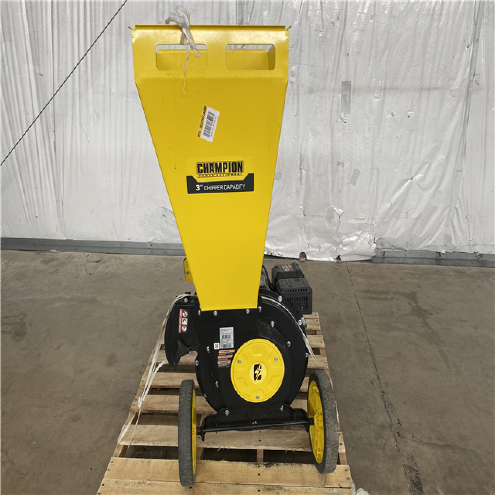 Houston Location - AS-IS CHAMPION 3in. Chipper Capacity Log Splitter