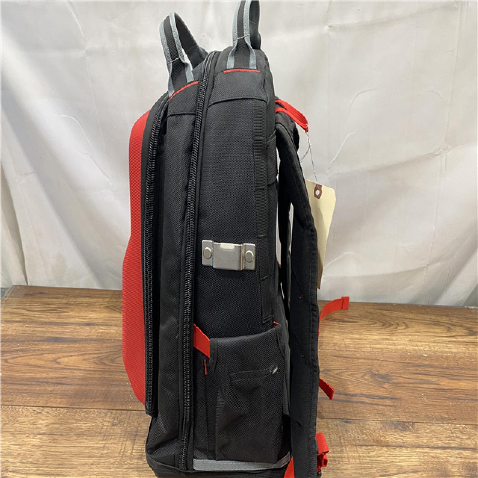 AS IS Milwaukee 15 in. PACKOUT Backpack