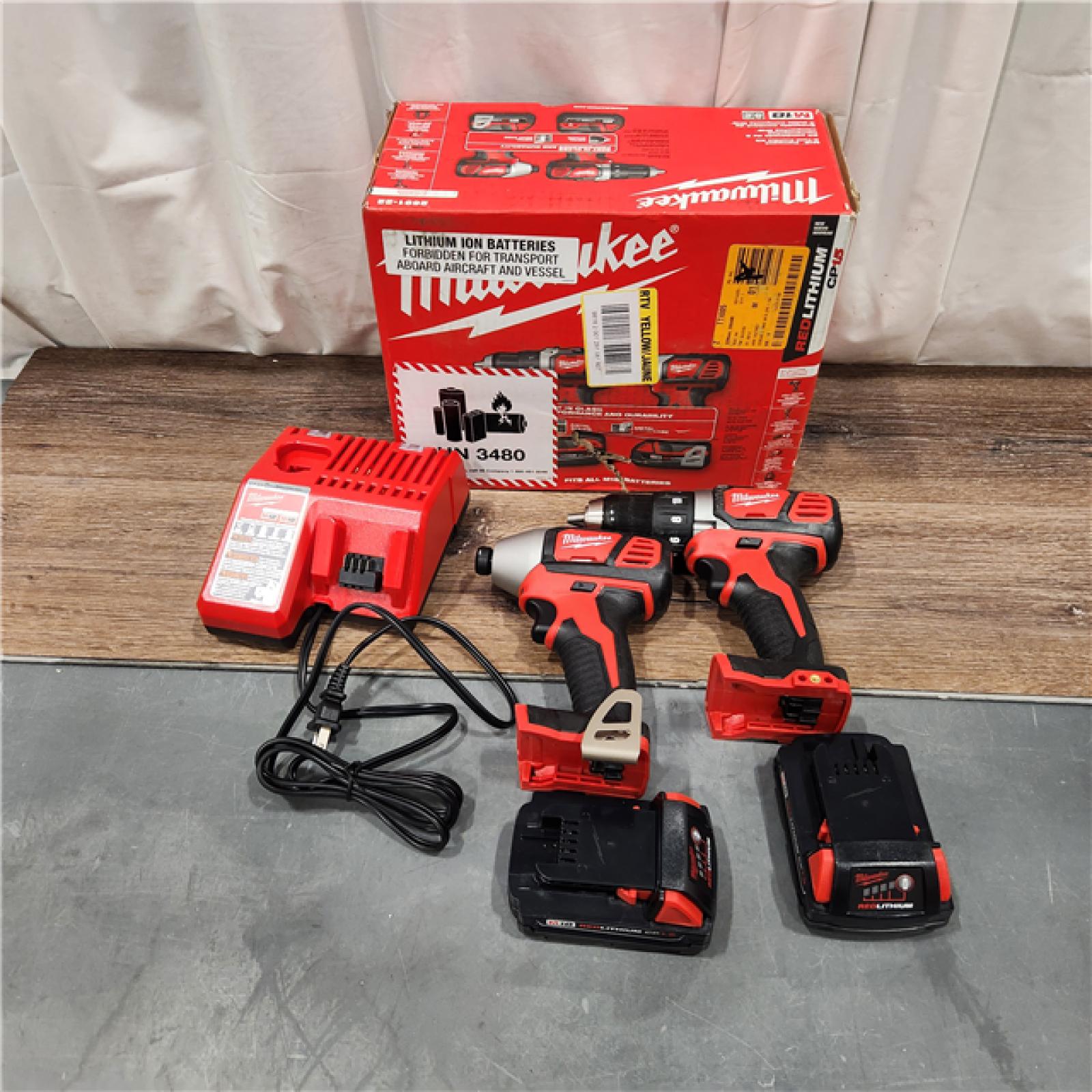 AS IS Milwaukee M18 18V Cordless Brushed 2 Tool Drill/Driver and Impact Driver Kit