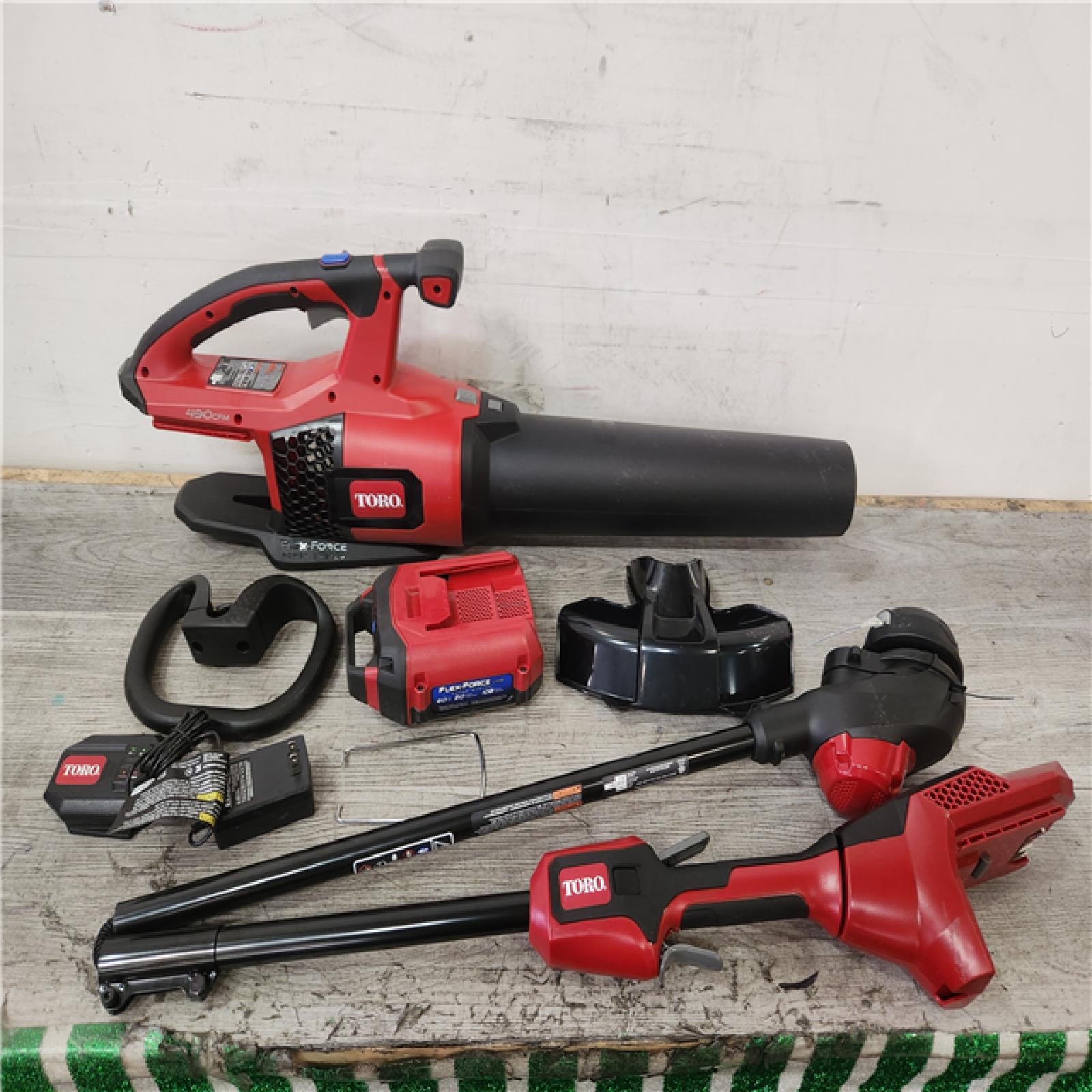 Phoenix Location Toro 60V MAX* 2-Tool Combo Kit: 100 mph Leaf Blower & 13 in. String Trimmer with 2.0Ah Battery