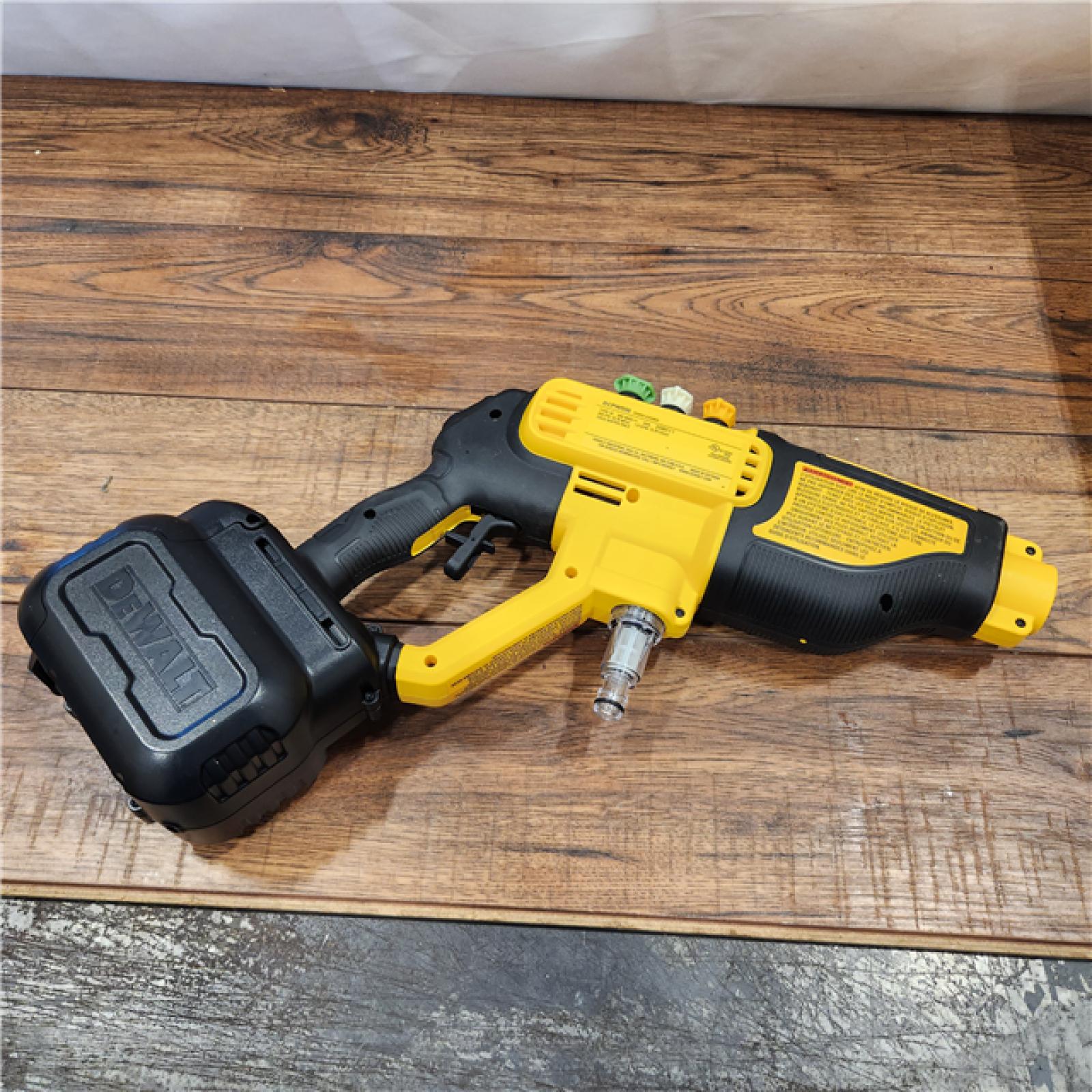 AS-IS DEWALT 20V MAX 550 PSI 1.0 GPM Cold Water Cordless Battery Power Cleaner with 4 Nozzles (Tool Only)