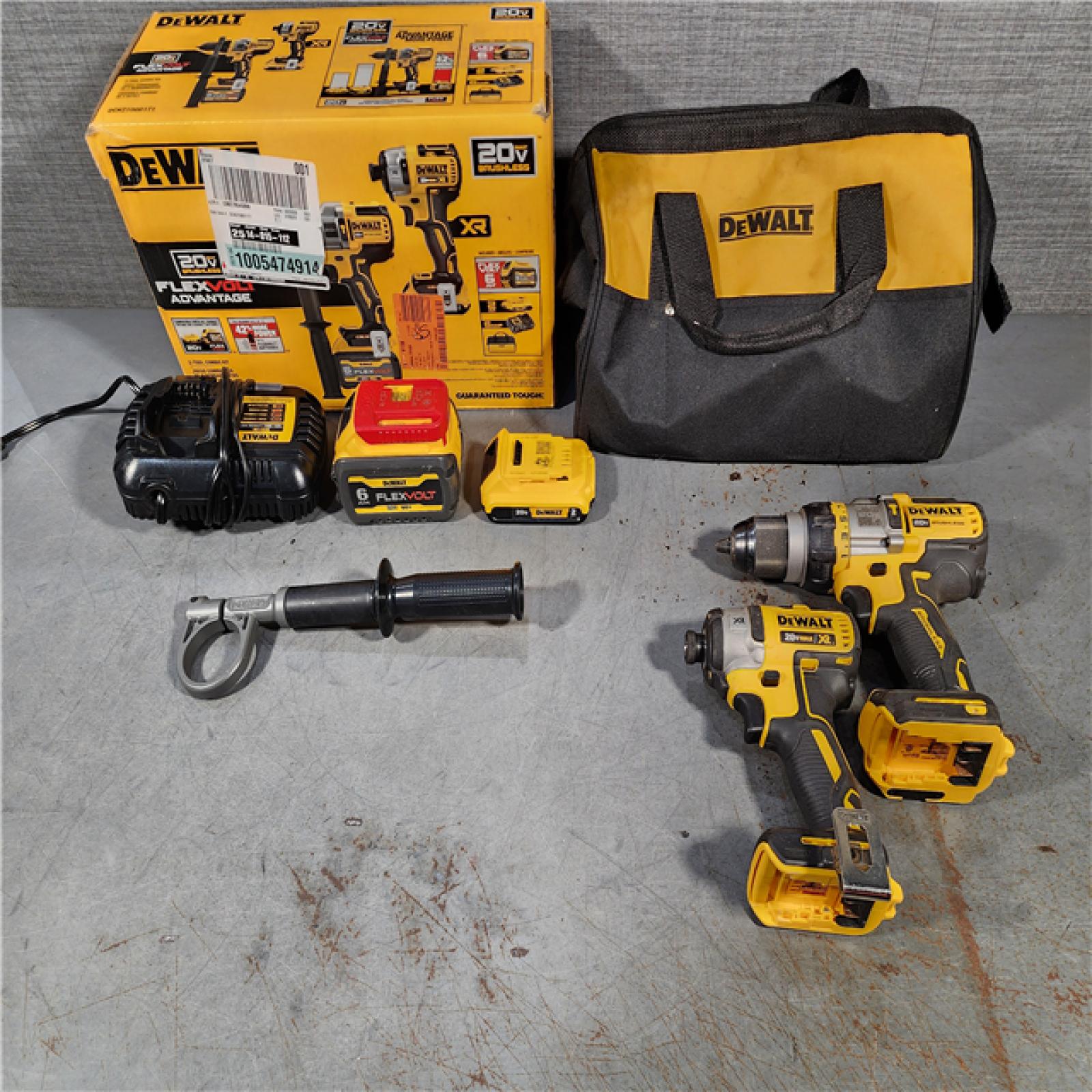 HOUSTON LOCATION - AS-IS DEWALT 20V MAX Cordless Brushless Hammer Drill/Driver 2 Tool Combo Kit with FLEXVOLT ADVANTAGE