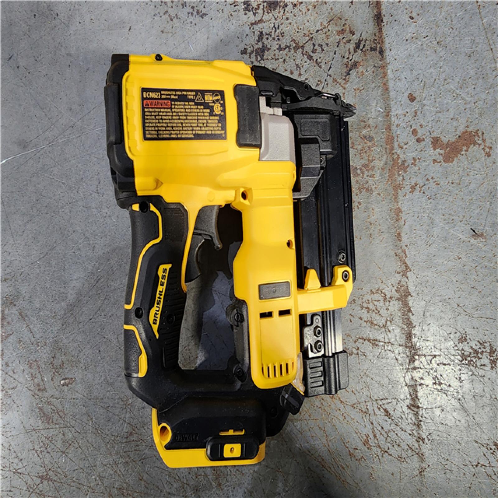 HOUSTON LOCATION - AS-IS DEWALT ATOMIC 20V MAX Lithium Ion Cordless 23 Gauge Pin Nailer Kit with 2.0Ah Battery and Charger