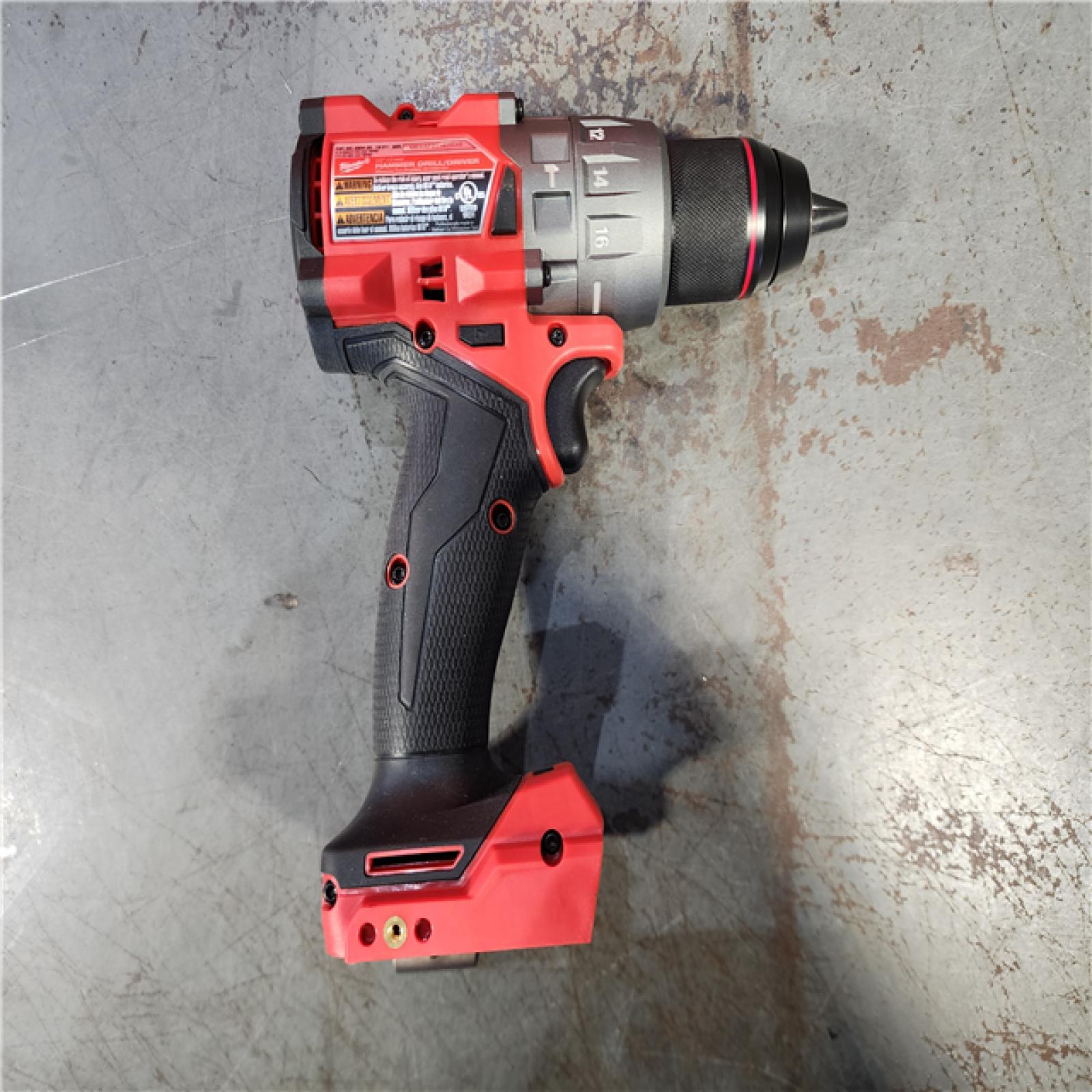 HOUSTON LOCATION - AS-IS (APPEARS LIKE NEW) Milwaukee 2904-22 Hammer Drill Driver Kit with Batteries  Charger & Tool Case  Red