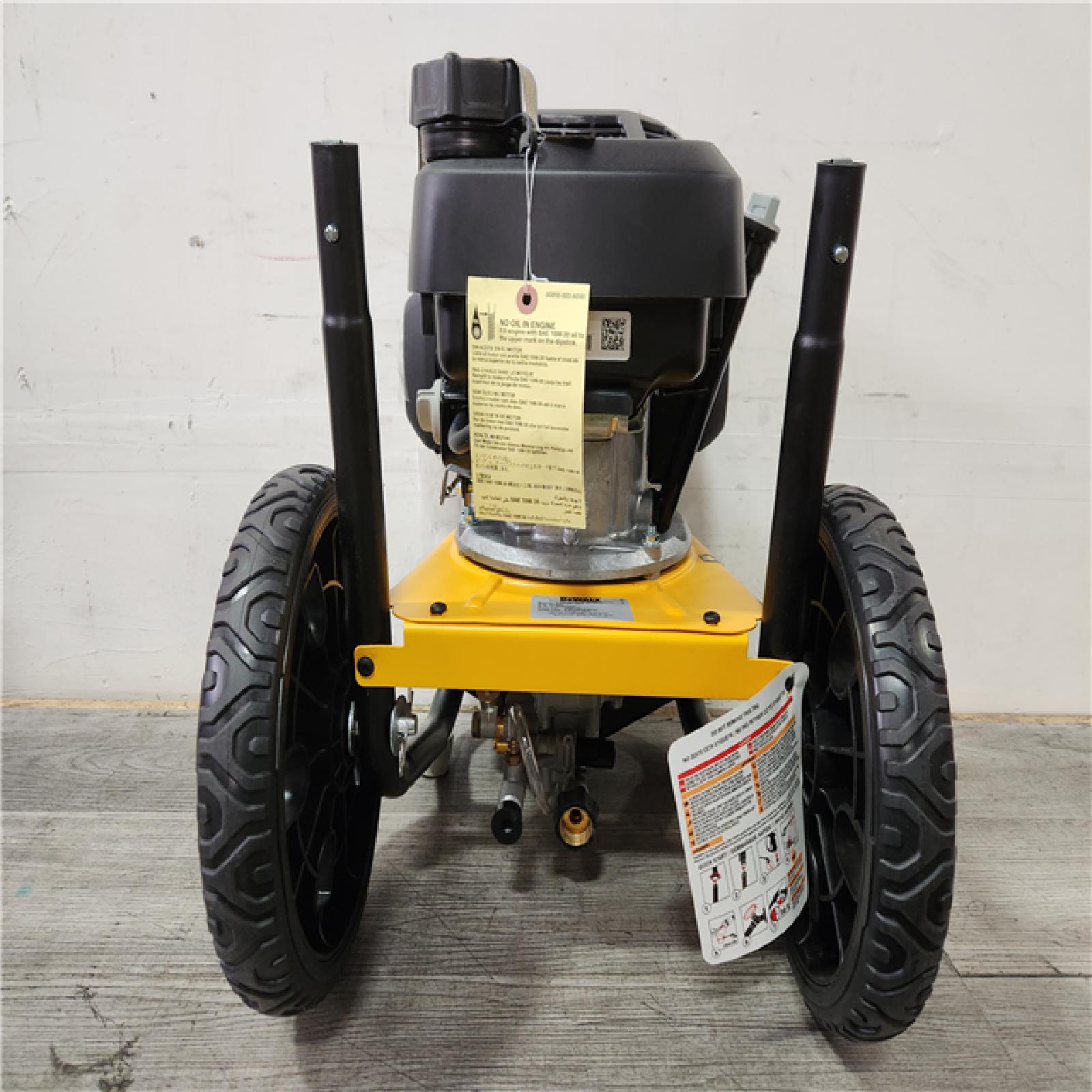 Phoenix Location DEWALT 3300 PSI 2.4 GPM Cold Water Gas Pressure Washer with HONDA GCV200 Engine