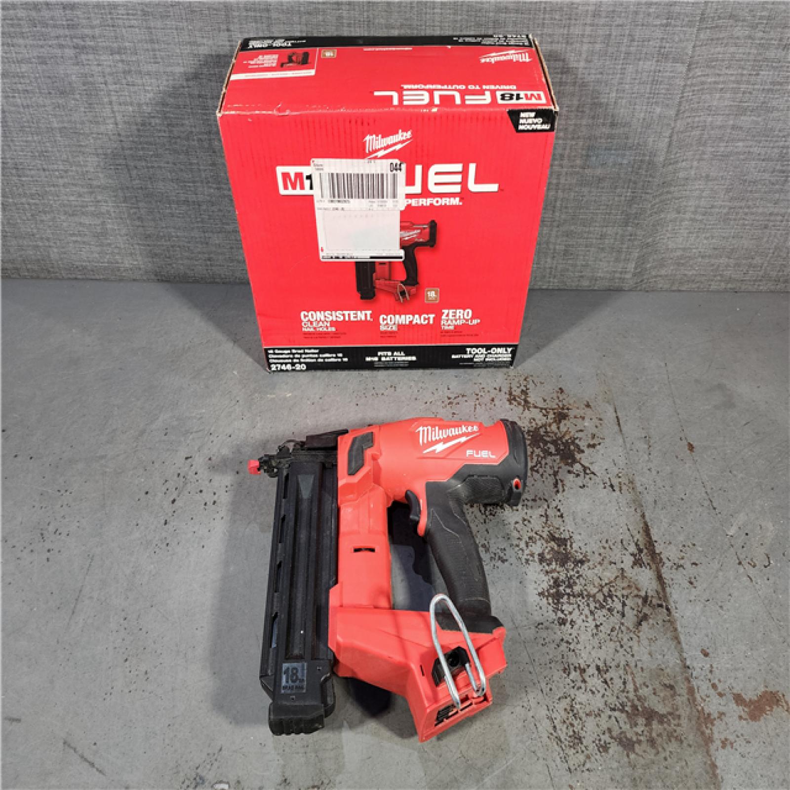 HOUSTON LOCATION - AS-IS Milwaukee M18 Fuel 18V Brushless 18-Gauge Brad Nailer 2746-20 (Bare Tool)