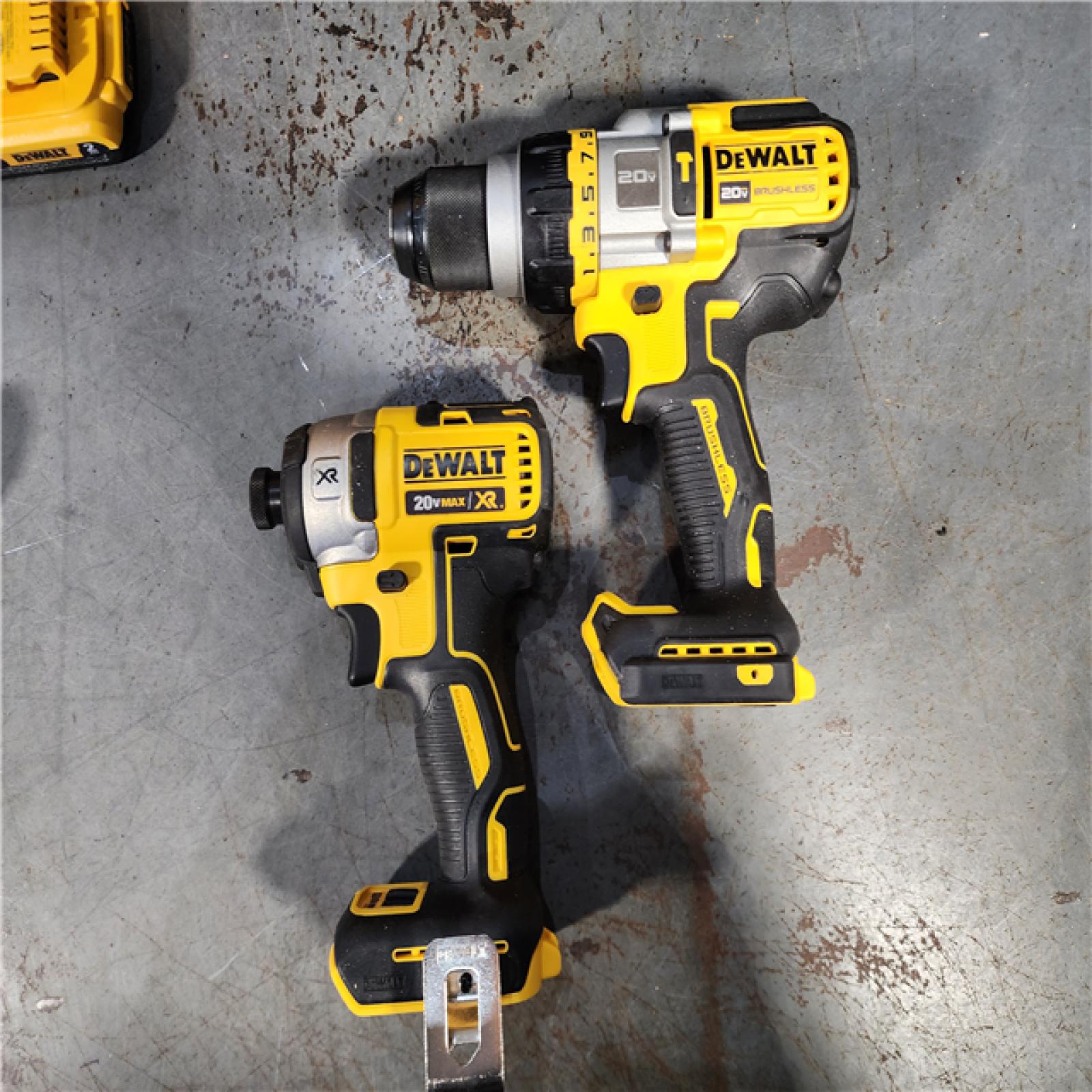 HOUSTON LOCATION - AS-IS DEWALT 20V MAX Cordless Brushless Hammer Drill/Driver 2 Tool Combo Kit with FLEXVOLT ADVANTAGE