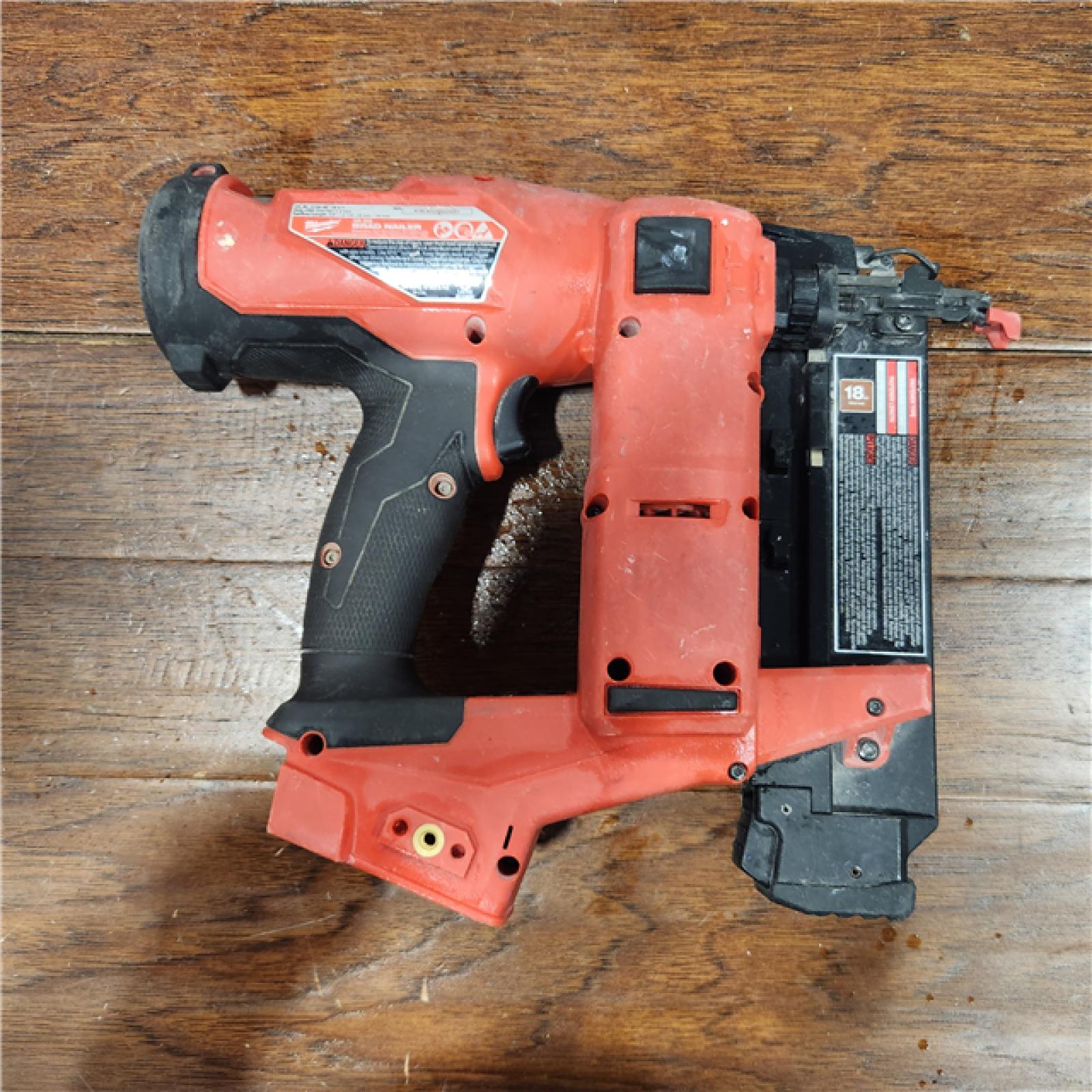 AS-IS Milwaukee M18 FUEL 18 Gauge Brad Nailer