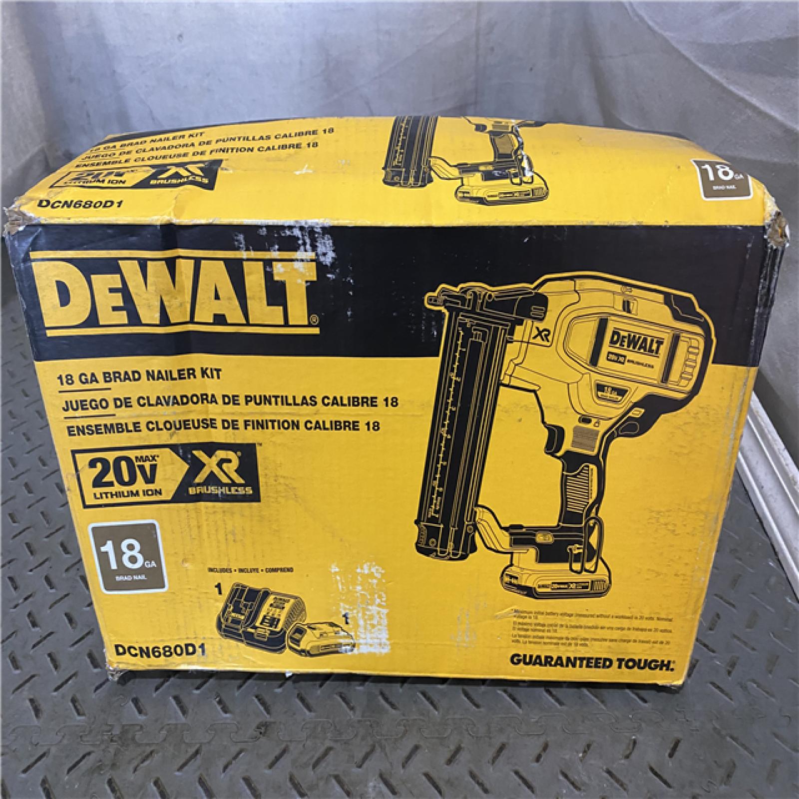 Houston location AS-IS DEWALT 20V MAX XR 18 Gauge Brad Nailer Kit