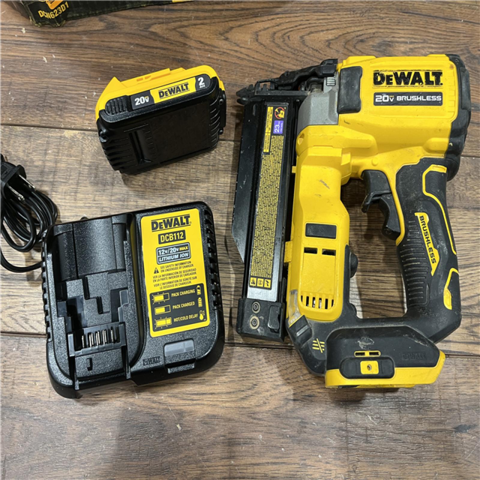 AS-IS DeWalt DCN623D1 20-Volt MAX Atomic Compact Cordless Pin Nailer Kit  Brushless Motor  23 Gauge  Battery - Quantity 1