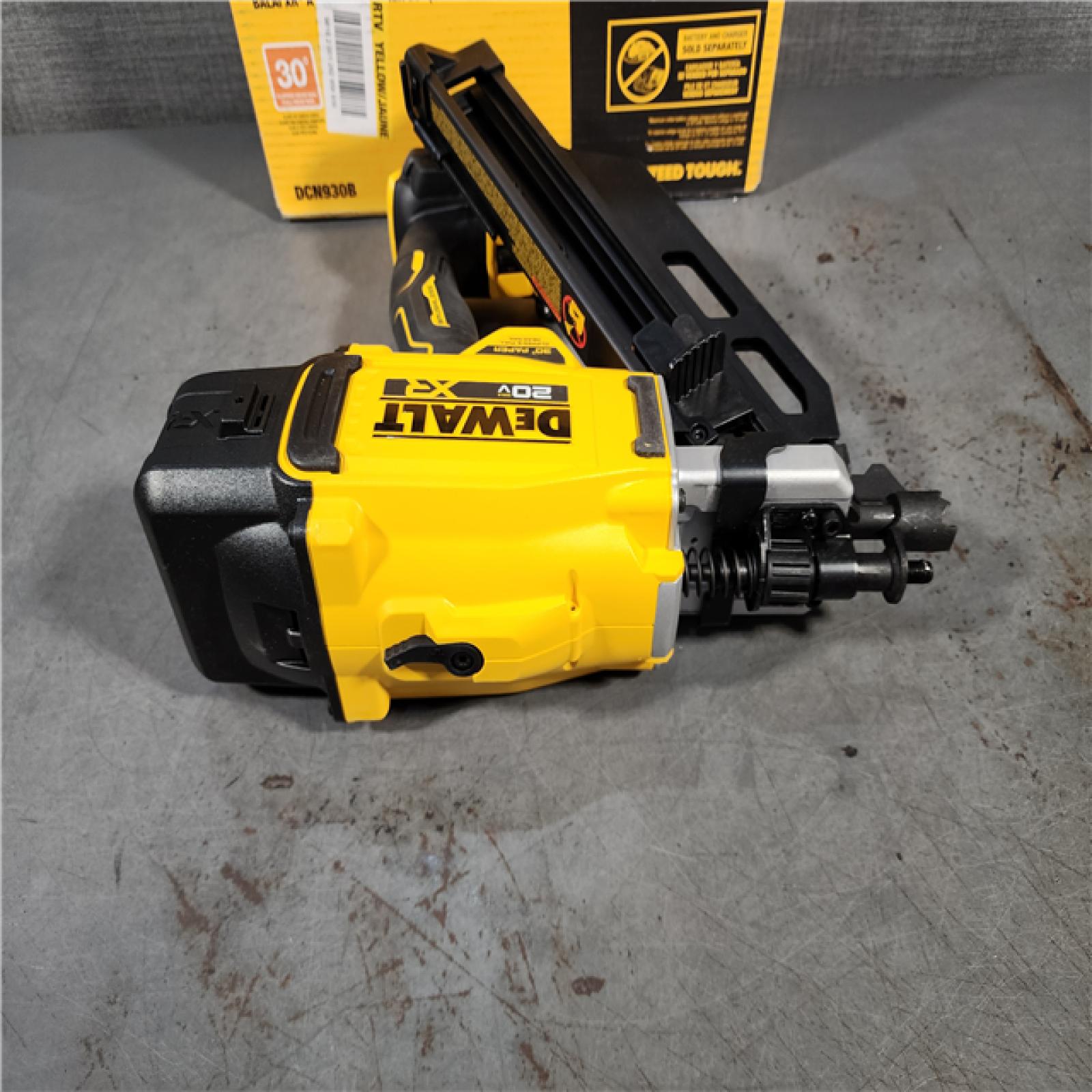 HOUSTON LOCATION - AS-IS DEWALT 20-Volt 30Â° Cordless Framing Nailer (Tool-Only)