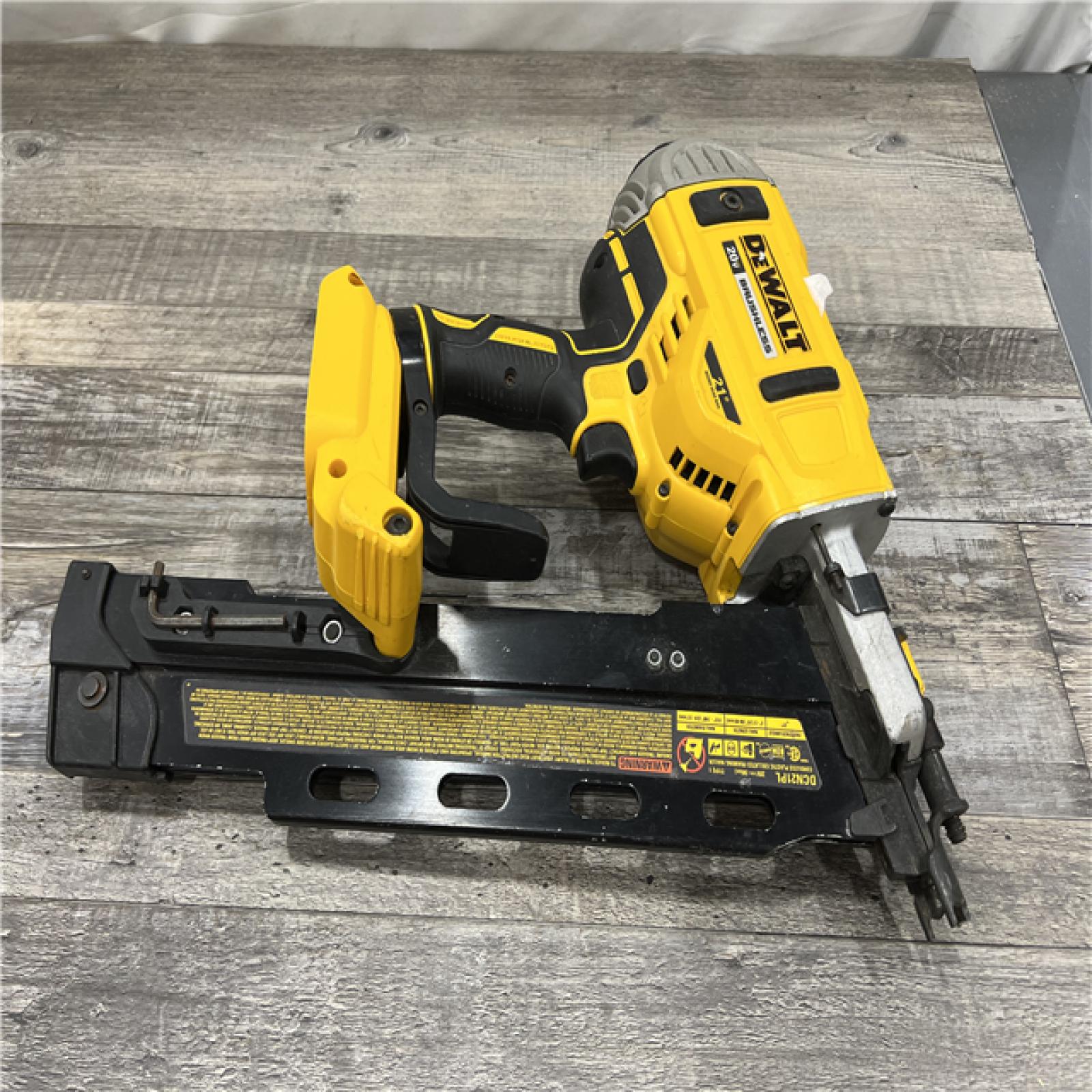 AS-IS DeWalt DCN21PLB 20V MAX 21-Degree Plastic Collated Framing Nailer (Bare Tool)