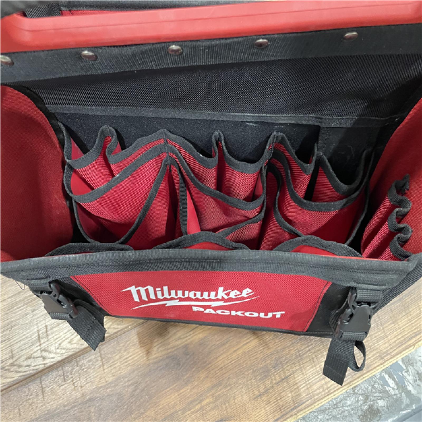 AS-IS Milwaukee 48-22-8315 15 PACKOUT Tote