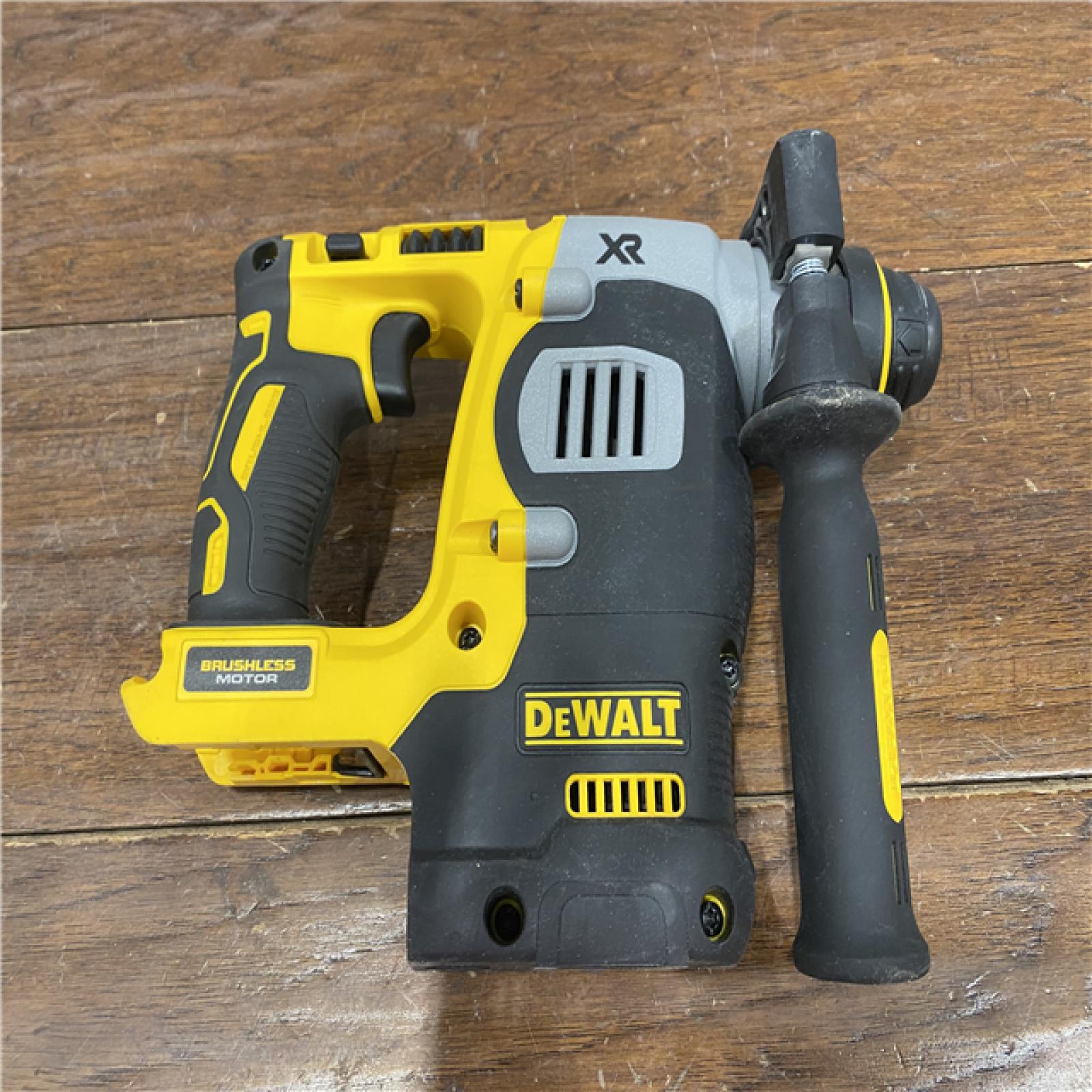 AS-ISDewalt | SDS 20-V Cordless Rotary Hammer