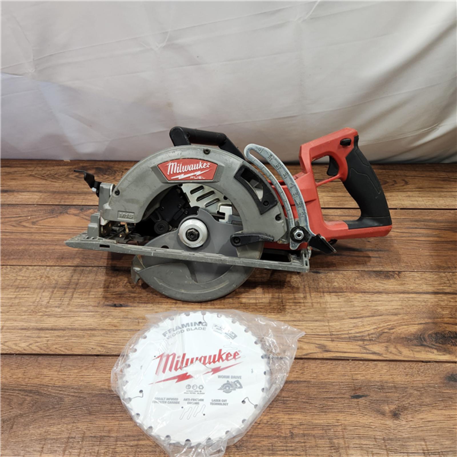 AS-IS Milwaukee 2830-20 Rear Handle Circular Saw M18 FUEL 7-1/4  Cordless Brushless Tool Only