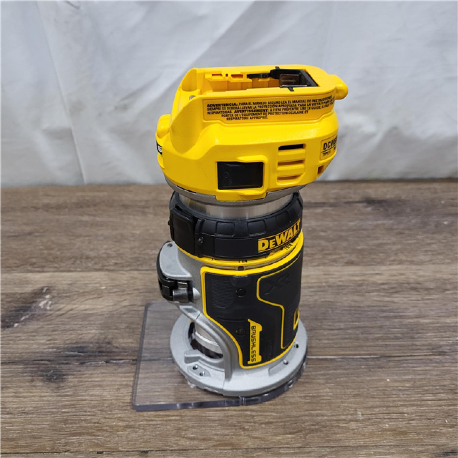 AS-IS Dewalt 20V MAX XR Brushless Cordless Compact Router (Tool Only)