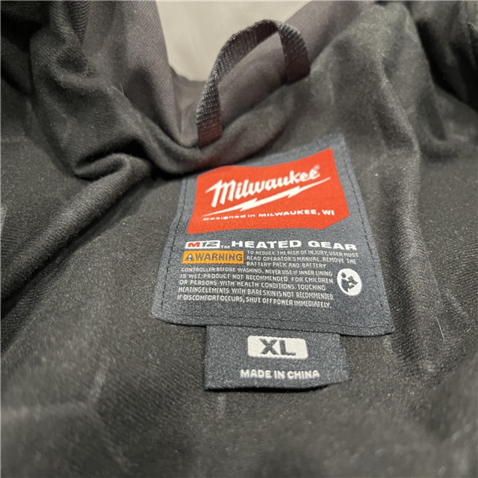 AS-ISMilwaukee Men's M12 Heated TOUGHSHELL Jacket