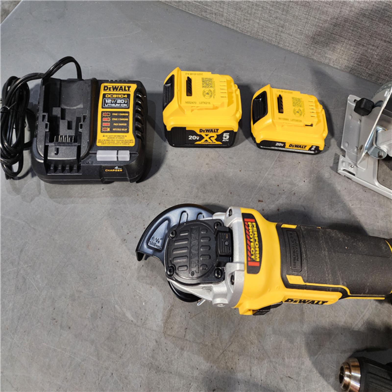 HOUSTON LOCATION - AS-IS Dewalt 20-Volt MAX ToughSystem Lithium-Ion 6-Tool Cordless Combo Kit